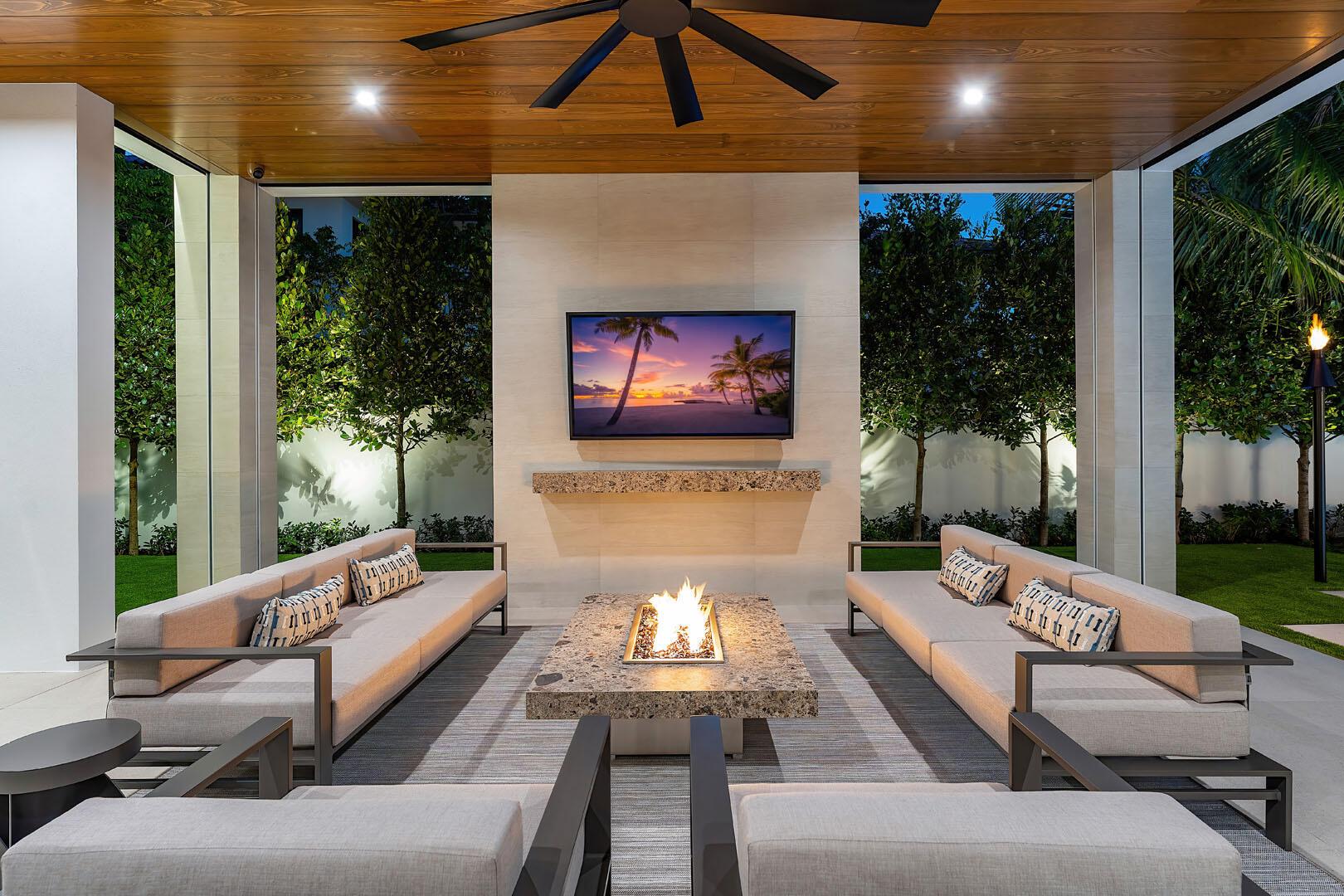 Royal Palm Yacht & Countr - Residential