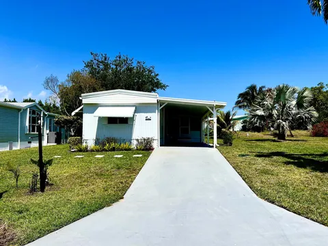 7981 SE Homestead Avenue, Hobe Sound, FL 33455 - MLS#: R11077173