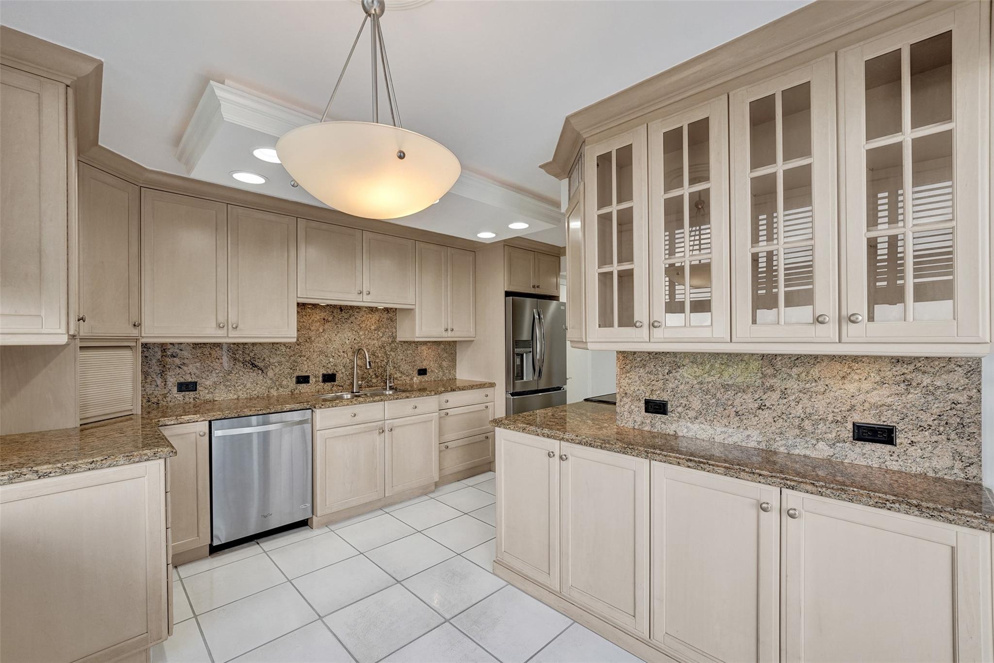 Corinthian Condo - Residential