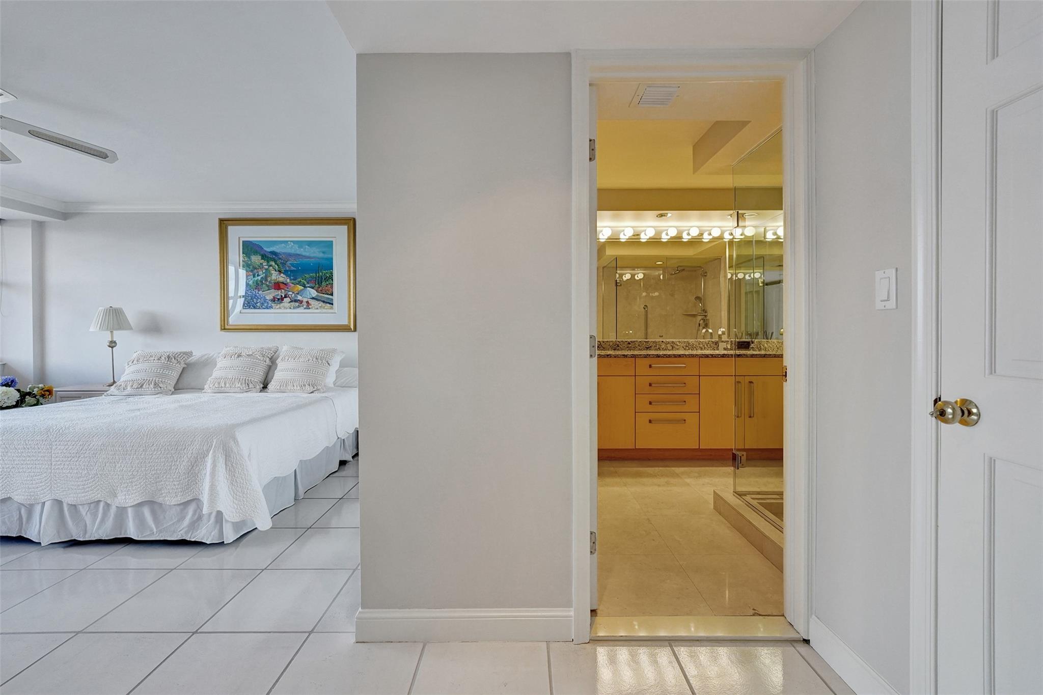 Corinthian Condo - Residential