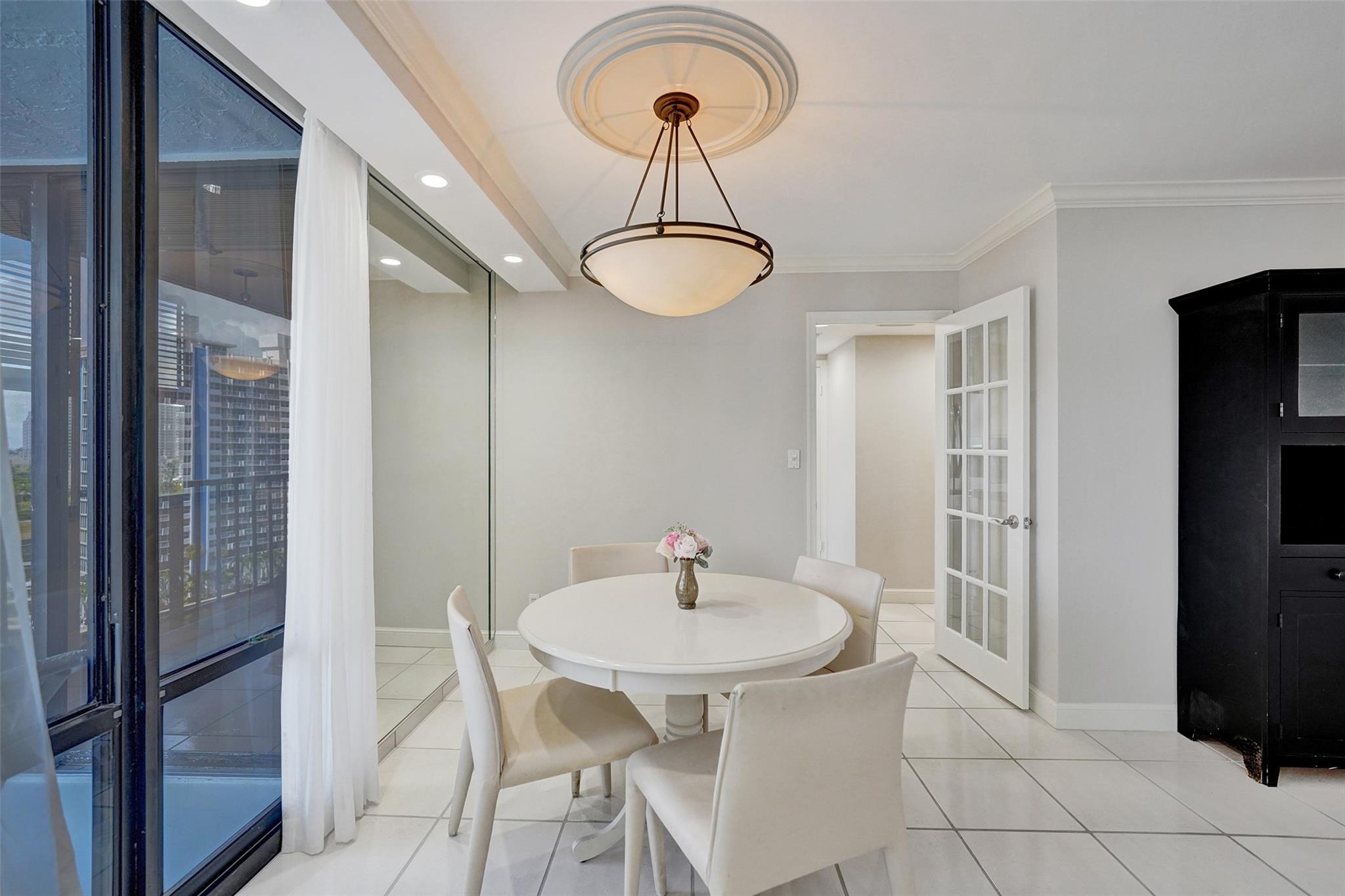 Corinthian Condo - Residential