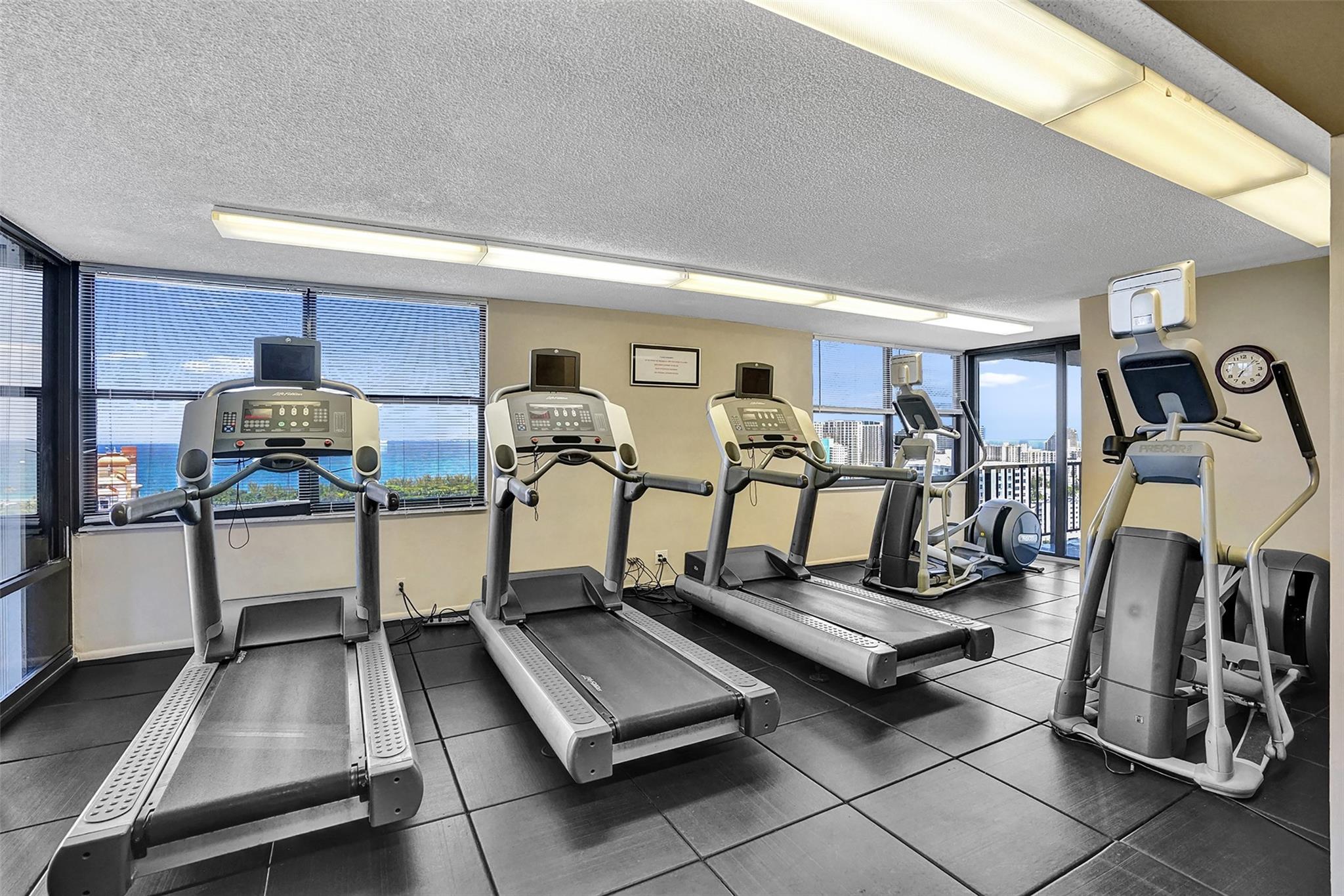 Corinthian Condo - Residential