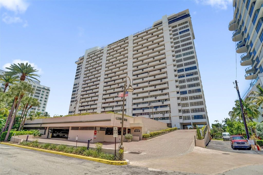 Photo of 936 Intracoastal Dr #12C, Fort Lauderdale, FL 33304 (MLS # F10530368)