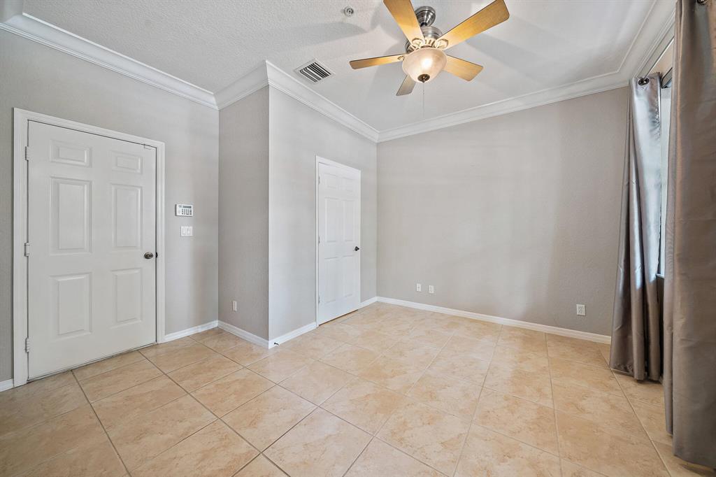 SANDPIPER COVE AT BOTANICA CONDO - Residential