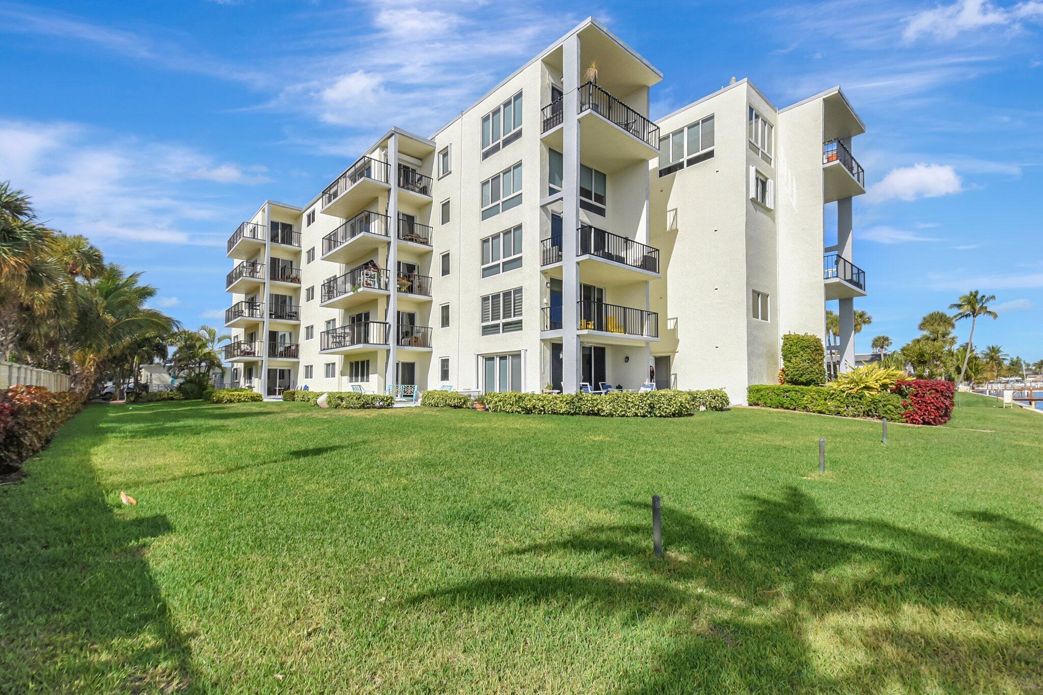 JAMES PLACE CONDO - Residential