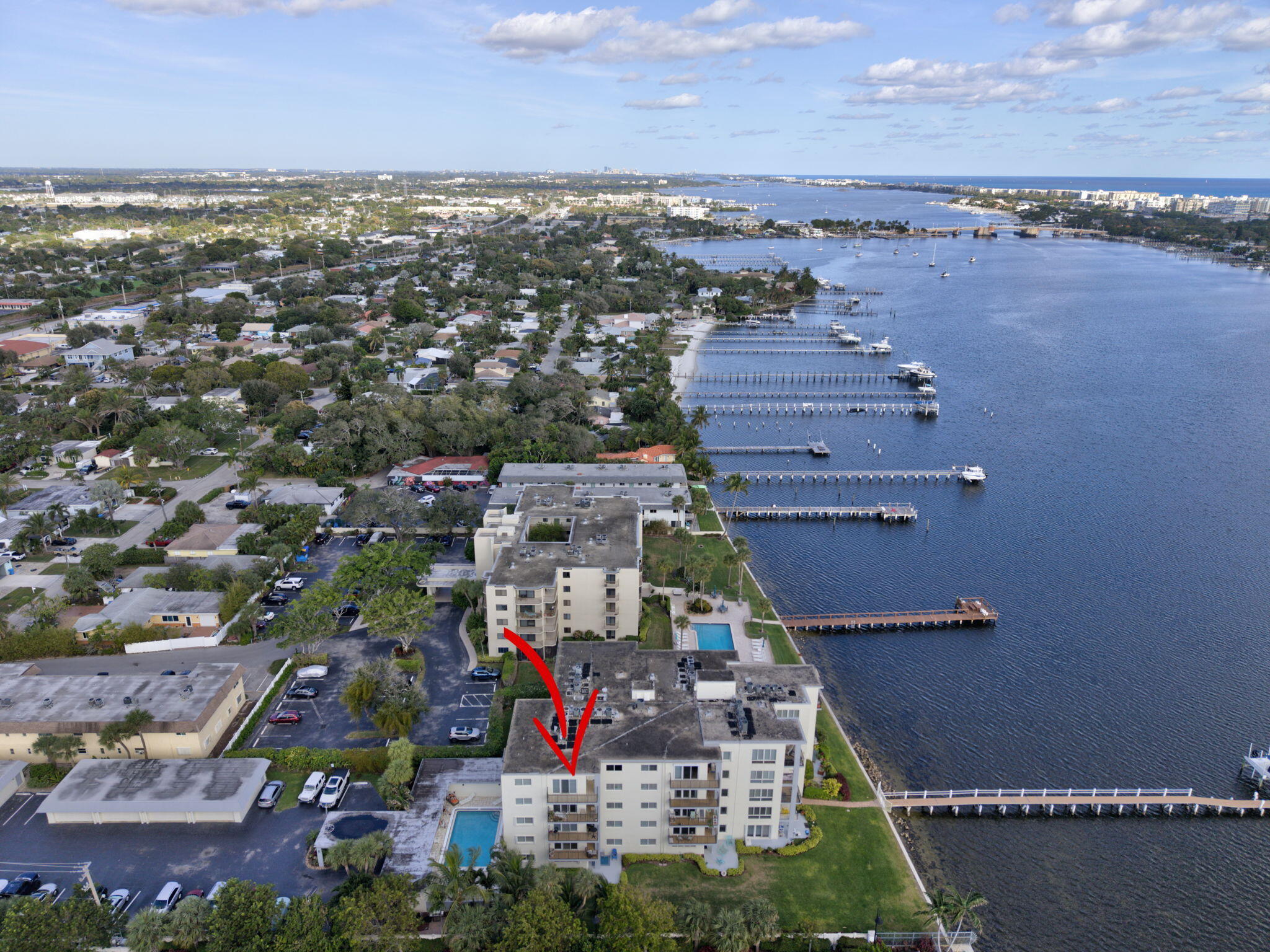 JAMES PLACE CONDO - Residential