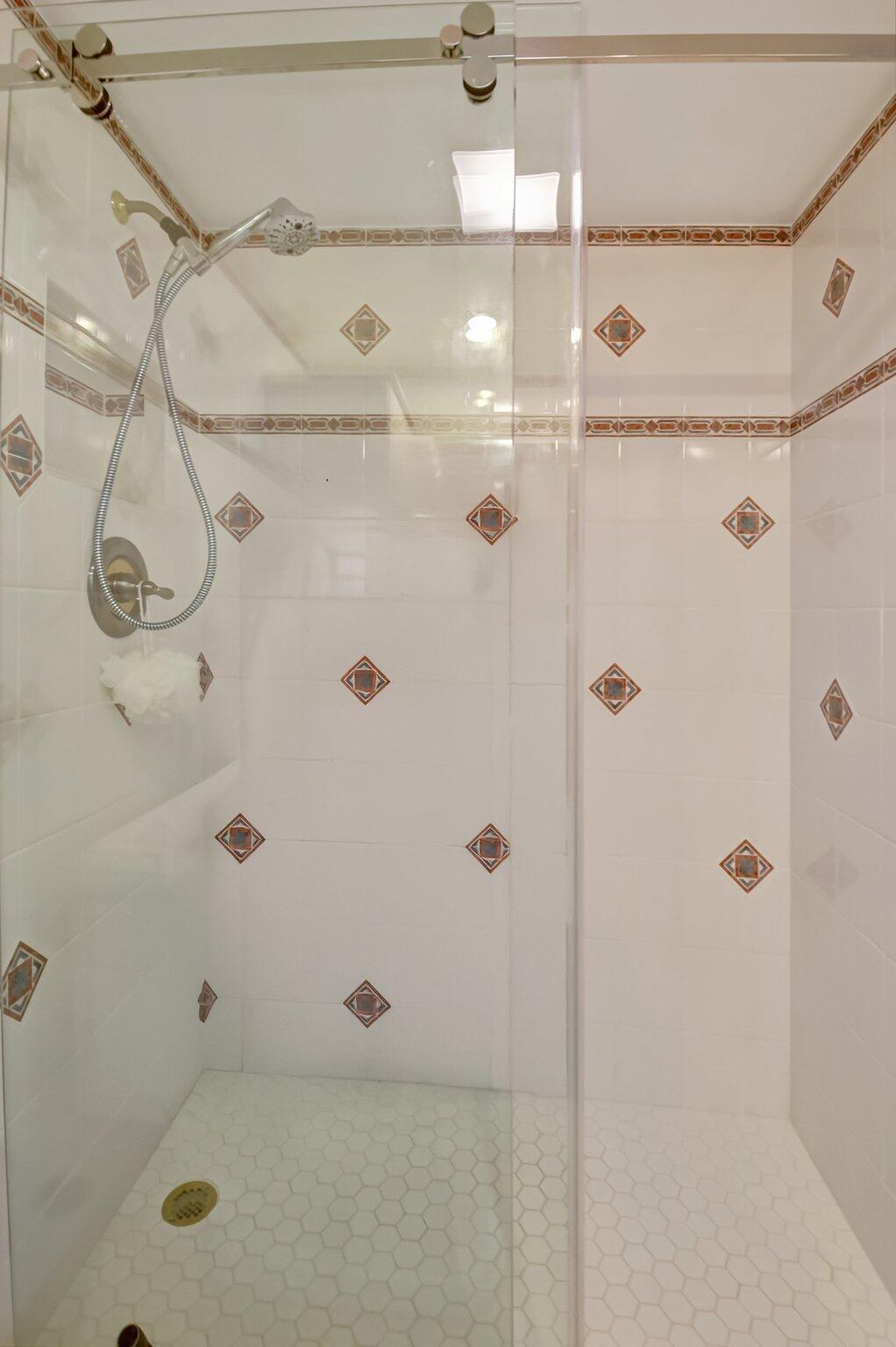 JAMES PLACE CONDO - Residential