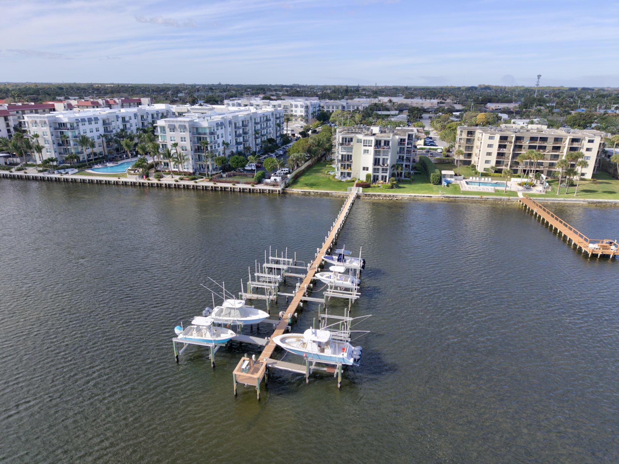 JAMES PLACE CONDO - Residential