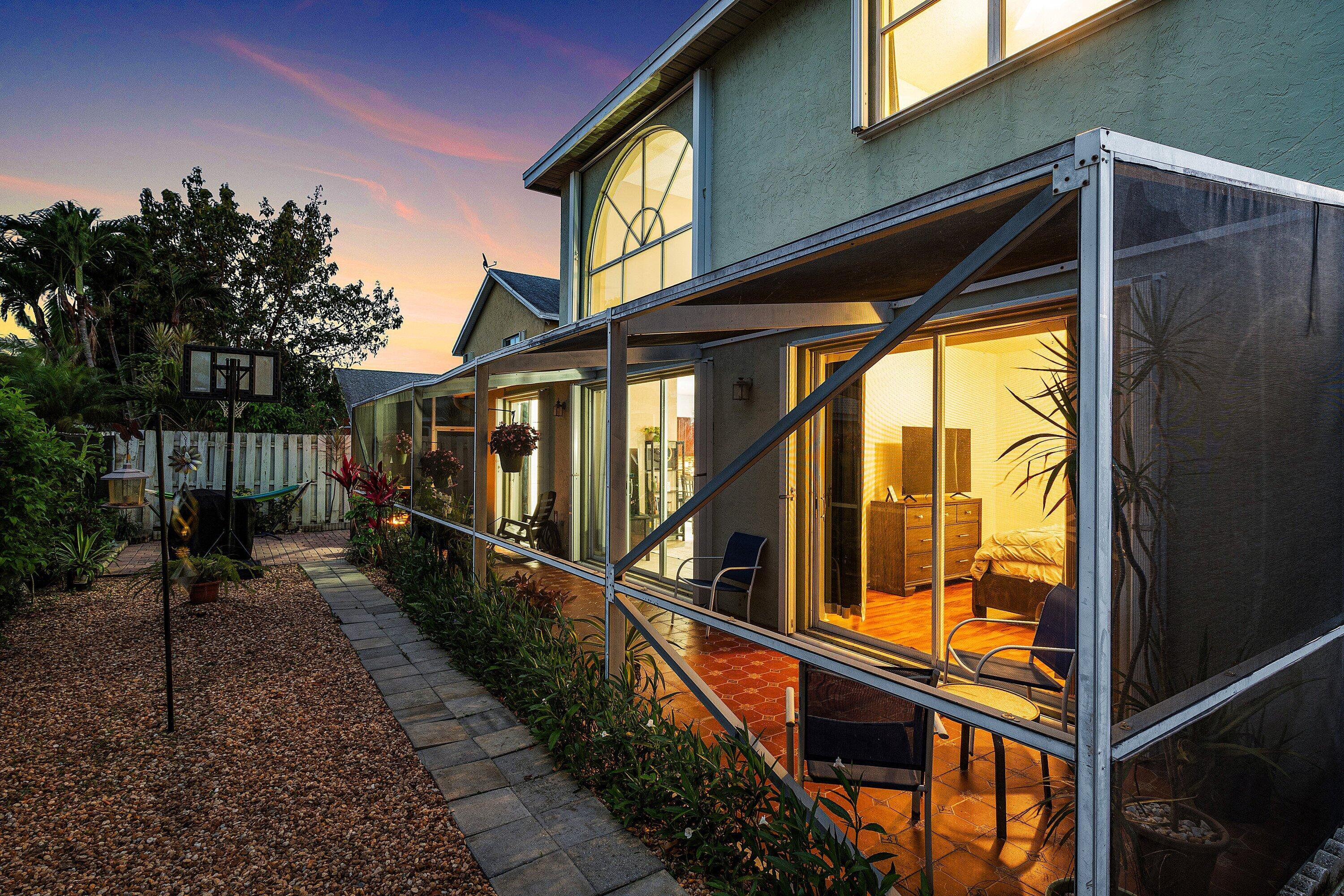 LAWRENCE GROVE 1 REPL - Residential