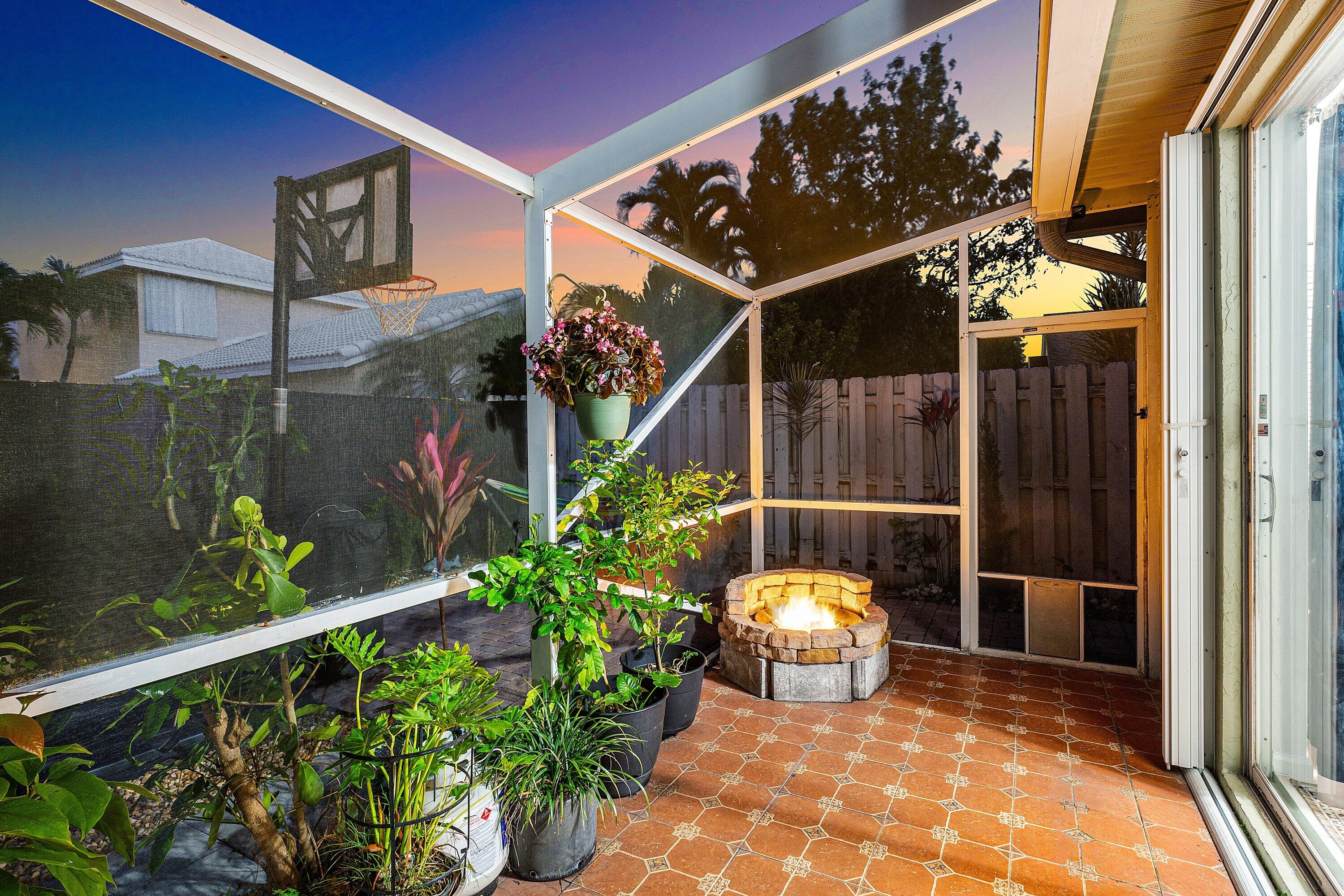 LAWRENCE GROVE 1 REPL - Residential