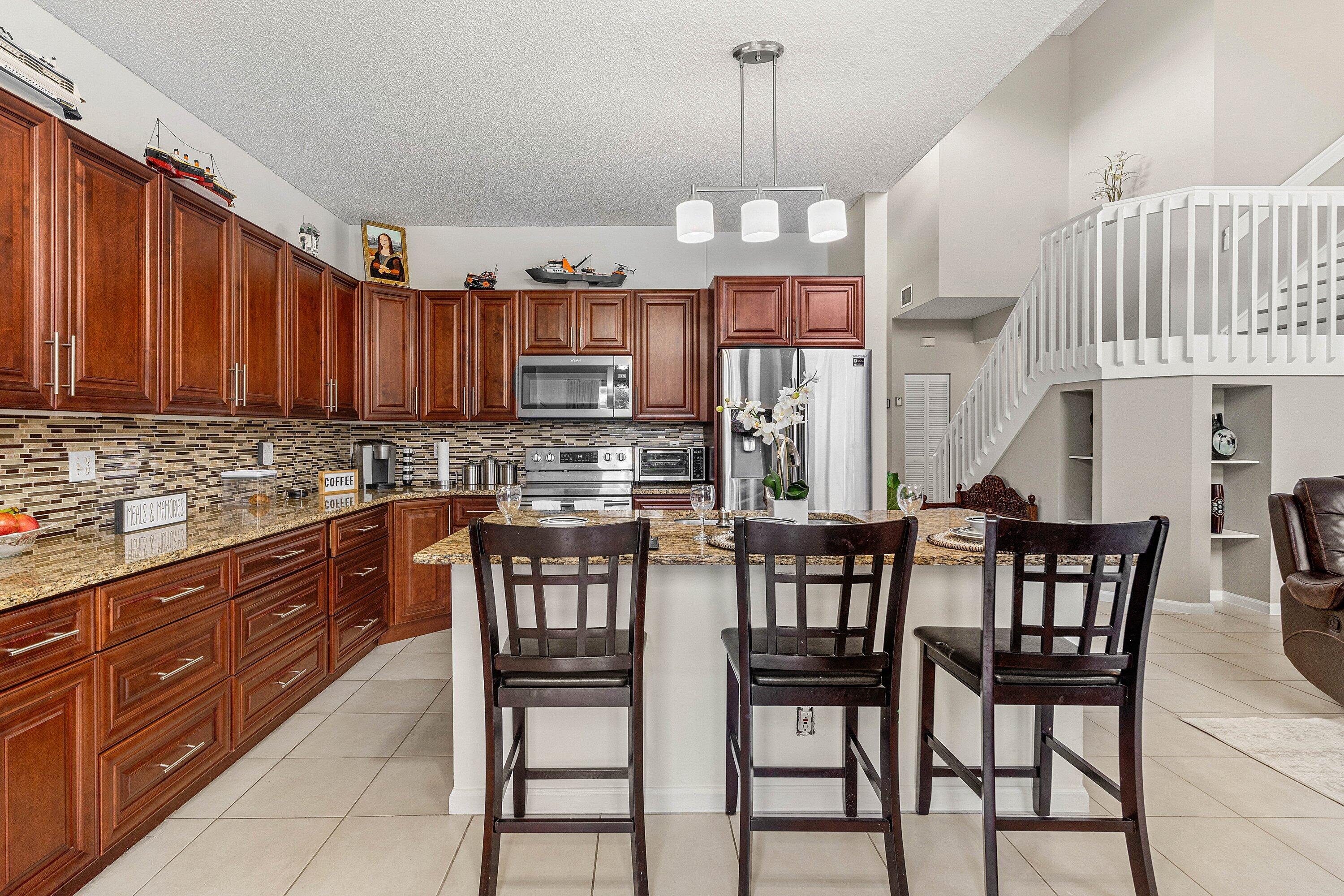 LAWRENCE GROVE 1 REPL - Residential