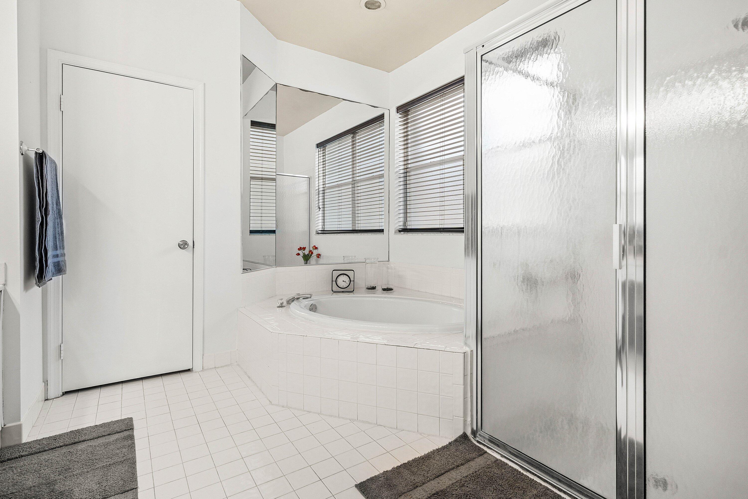 LAWRENCE GROVE 1 REPL - Residential