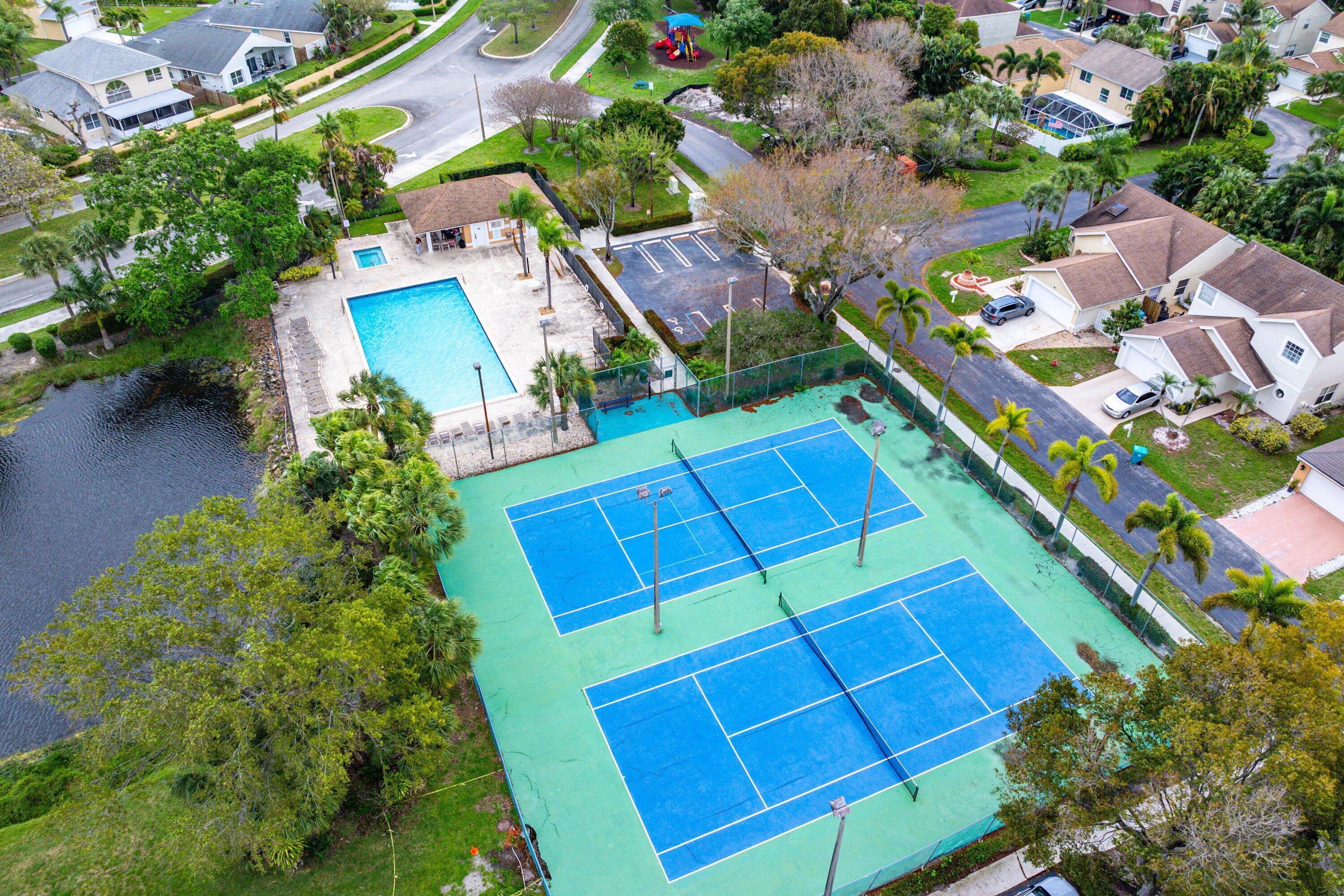 LAWRENCE GROVE 1 REPL - Residential