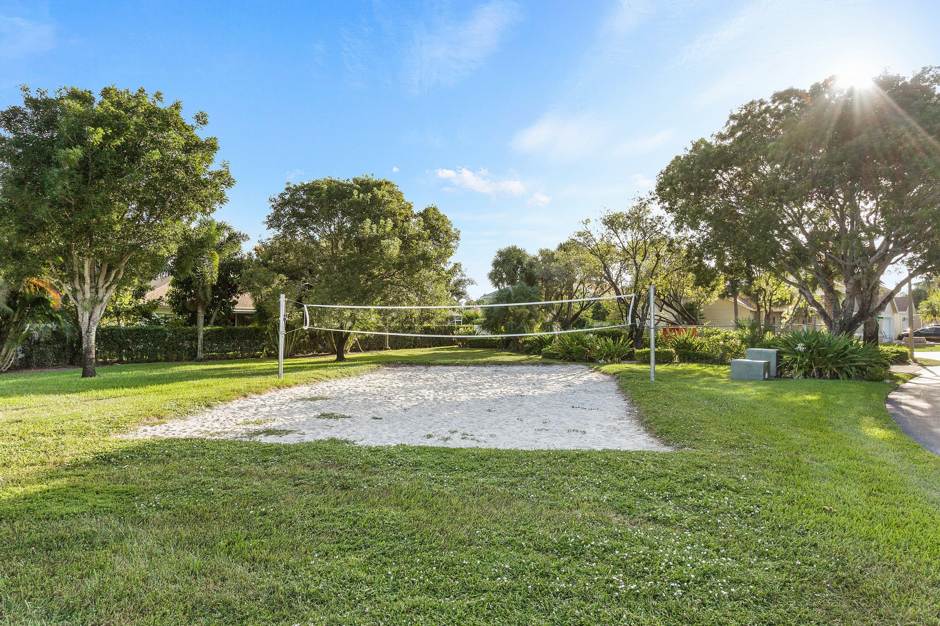 LAWRENCE GROVE 1 REPL - Residential