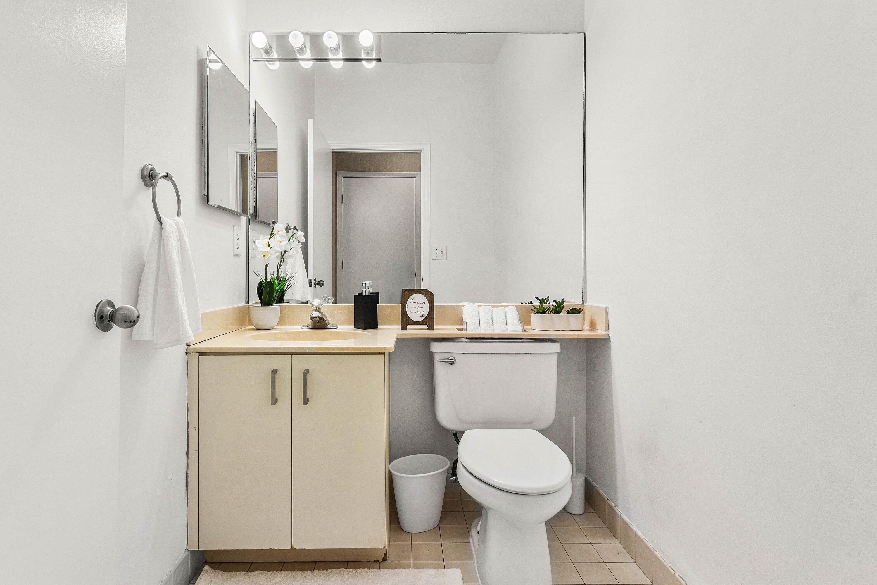 LAWRENCE GROVE 1 REPL - Residential