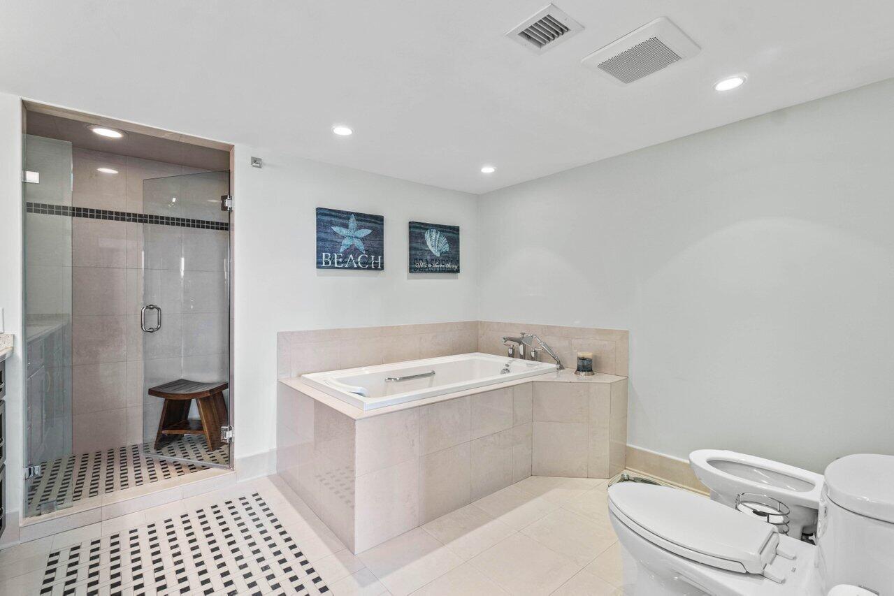 LA FONTANA CONDO - Residential