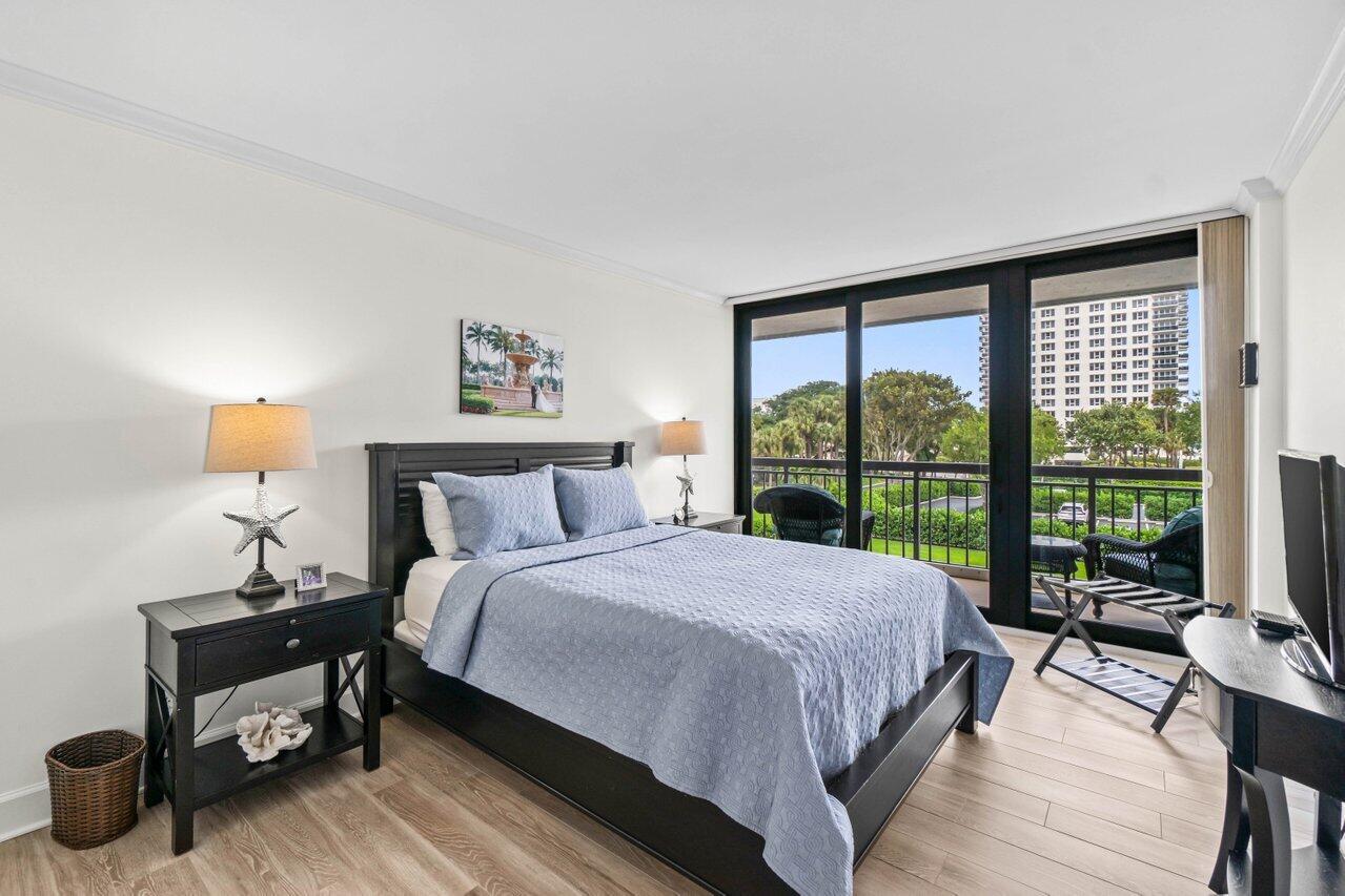 LA FONTANA CONDO - Residential