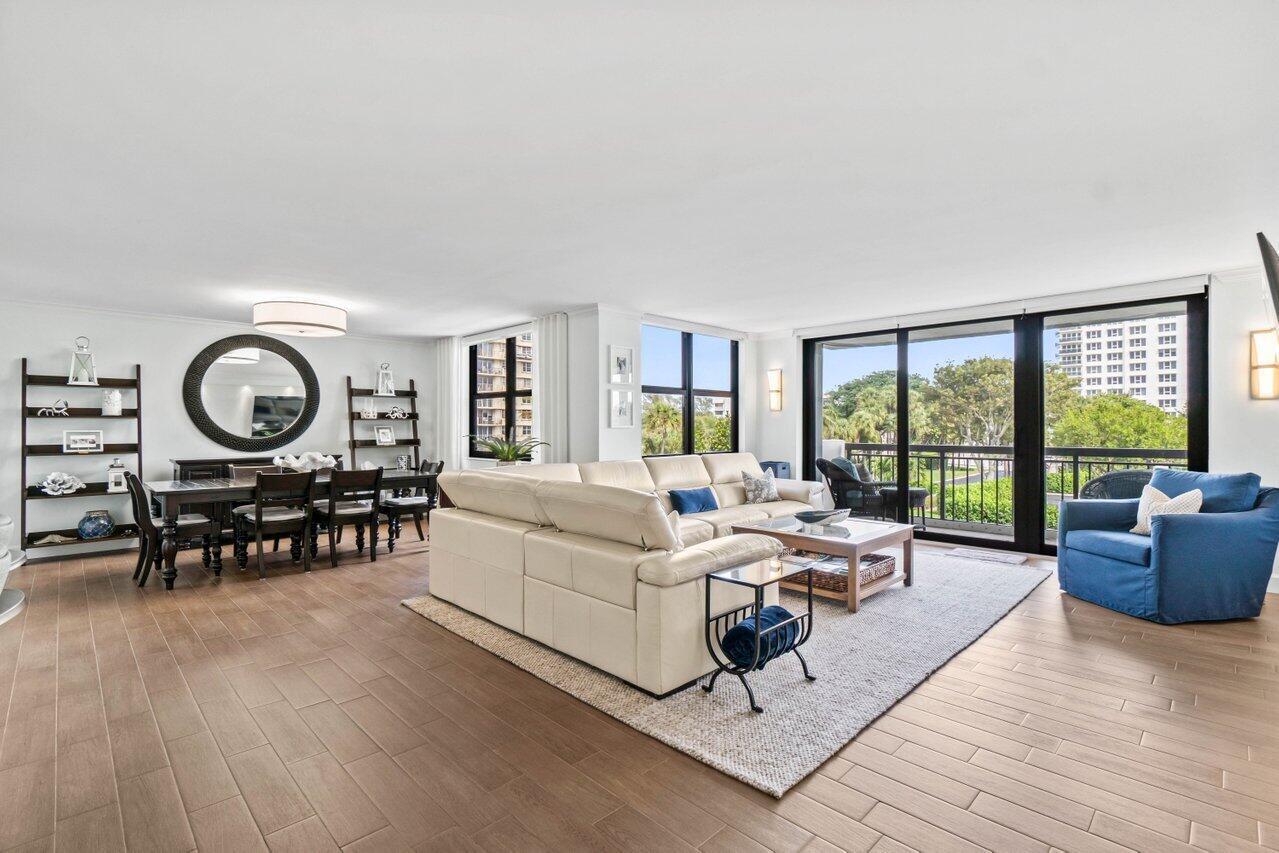 LA FONTANA CONDO - Residential