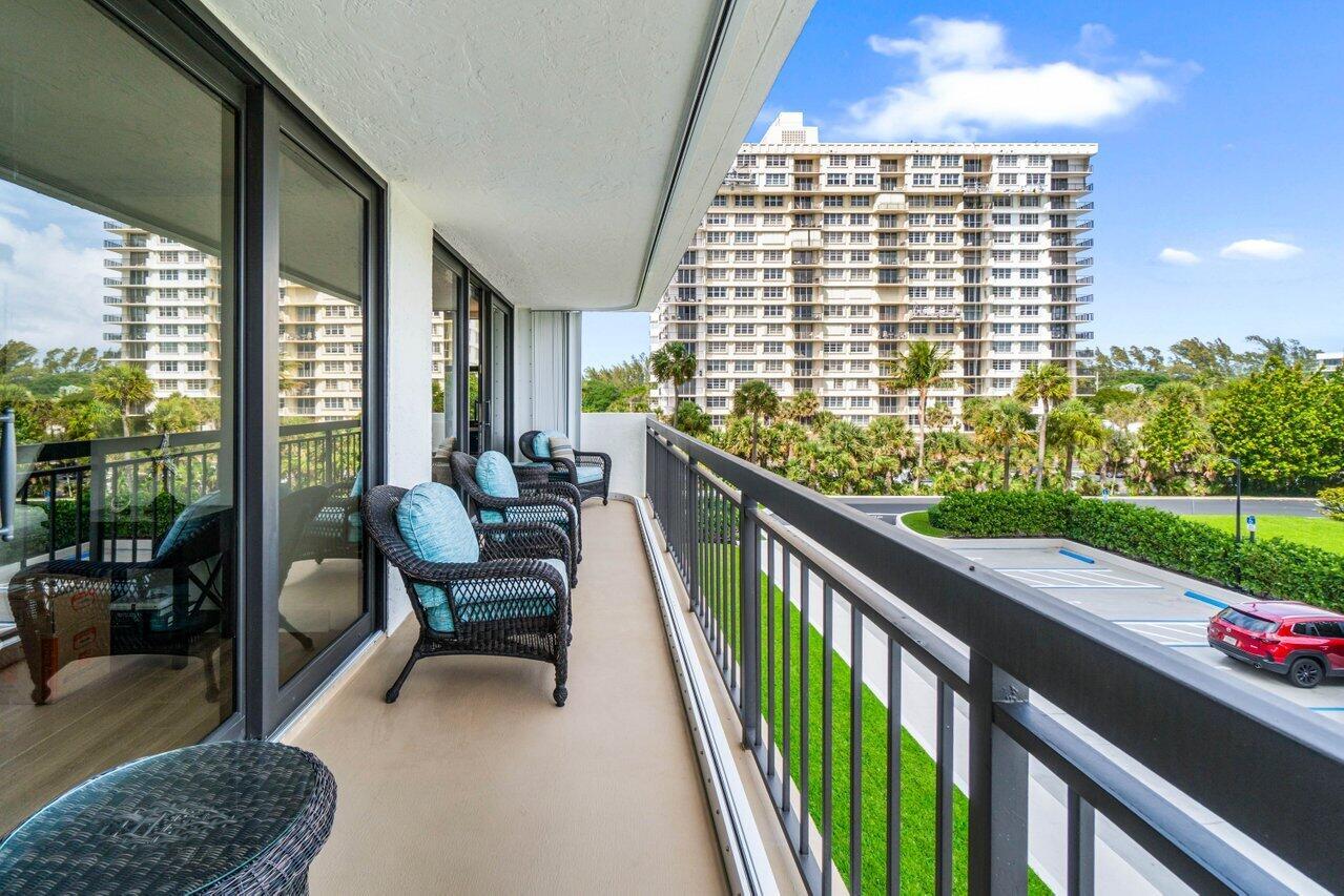 LA FONTANA CONDO - Residential