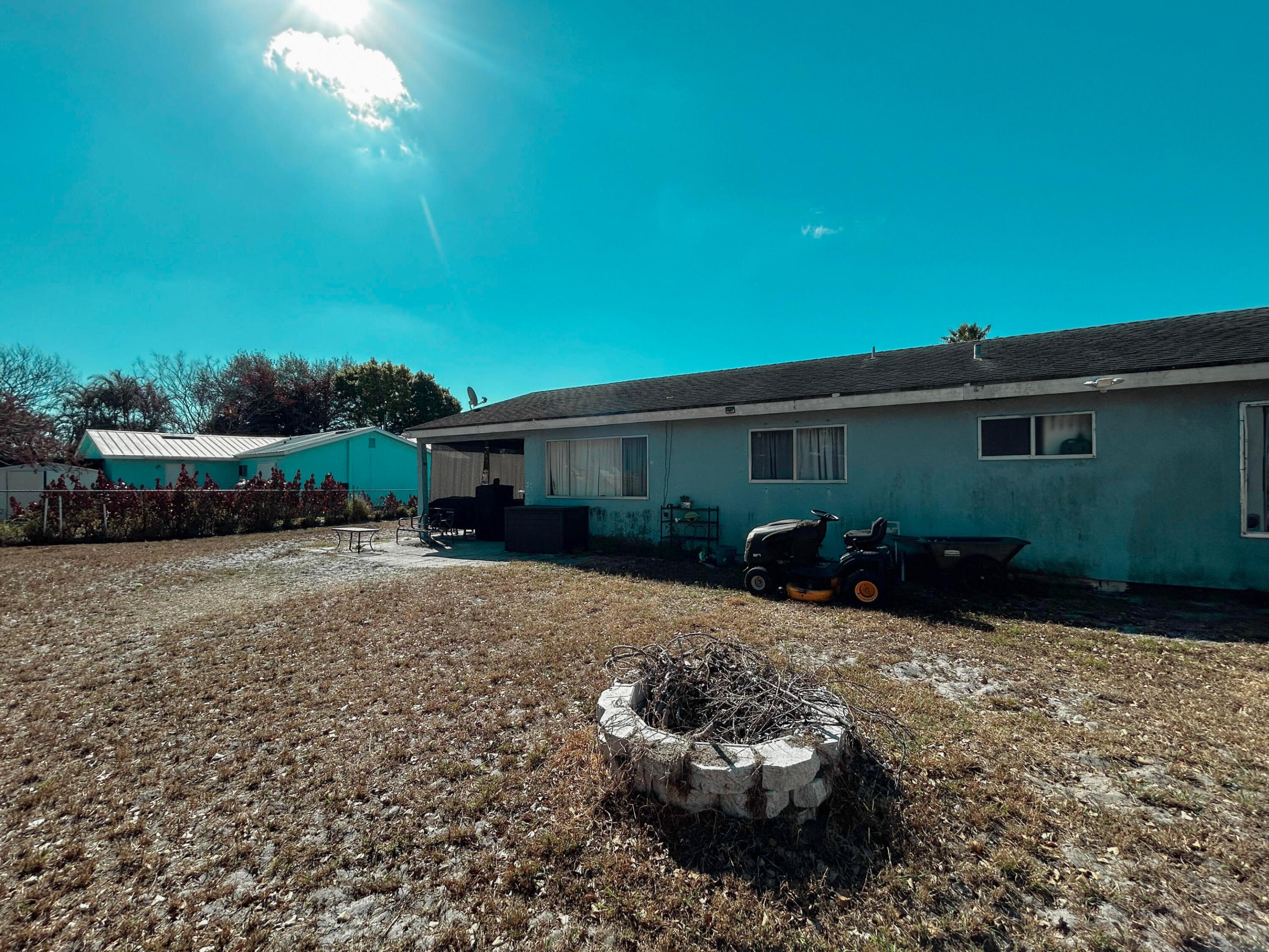 PORT ST LUCIE SECTION 42 1ST REPLAT - Residential