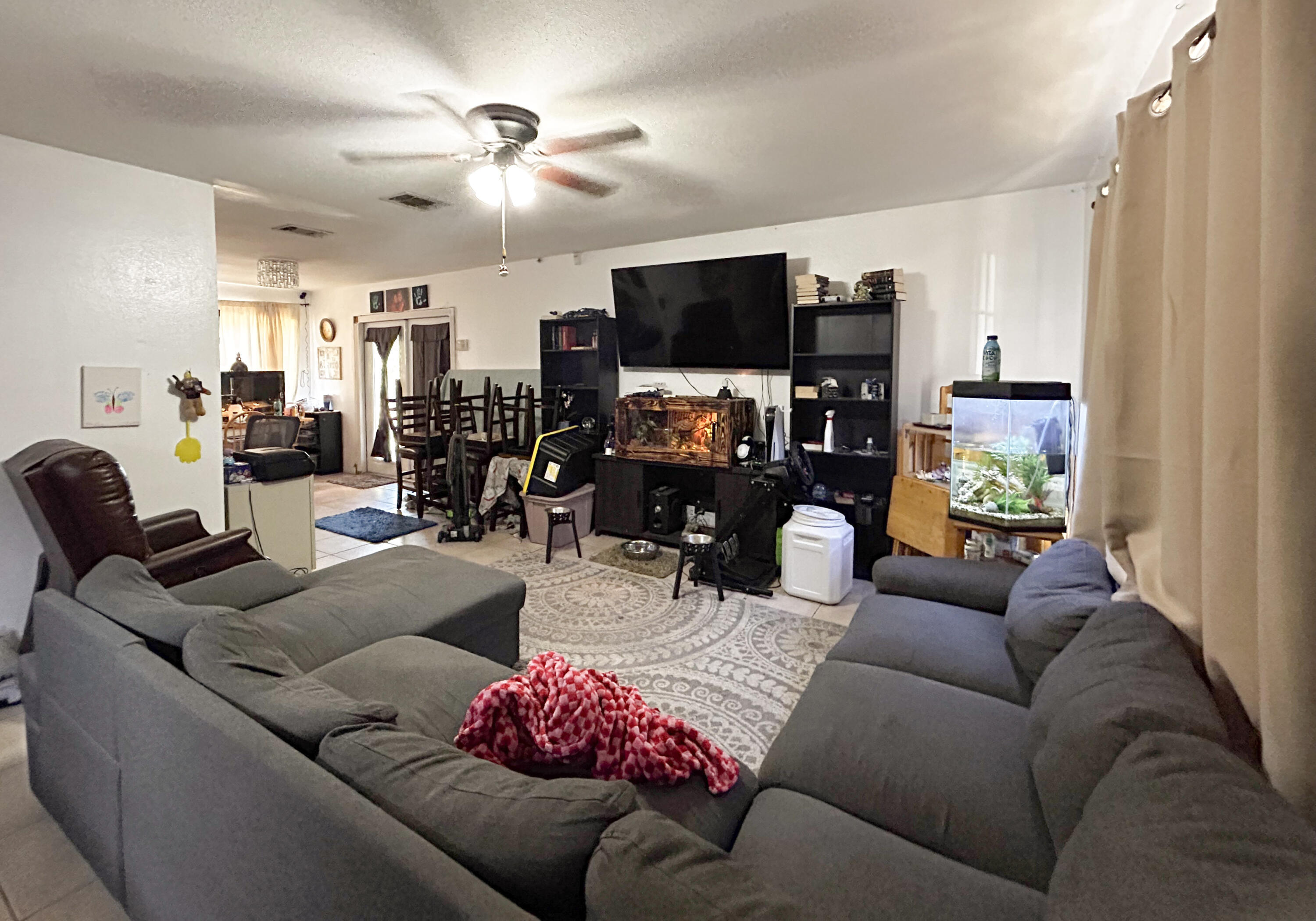 PORT ST LUCIE SECTION 42 1ST REPLAT - Residential