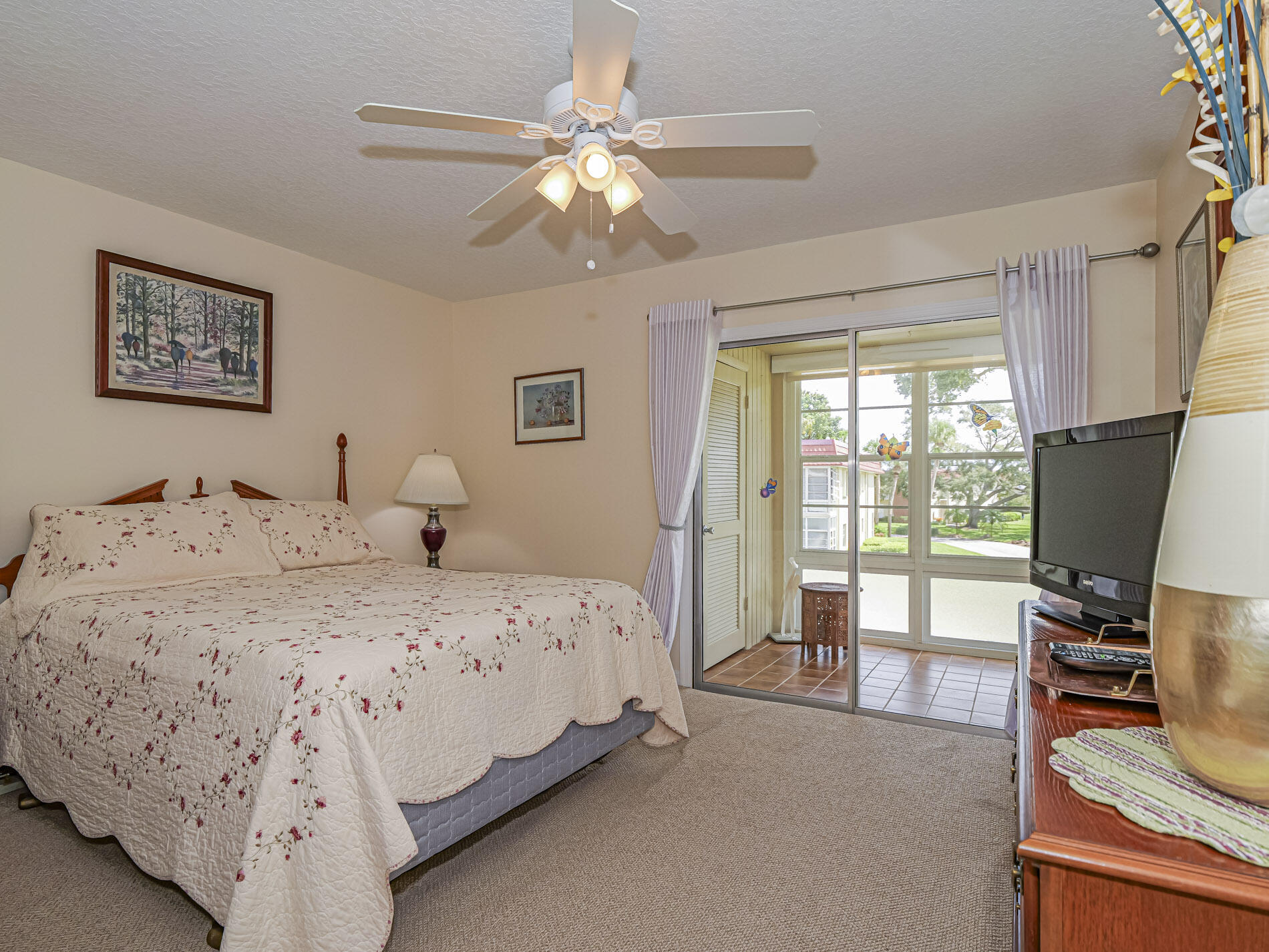VISTA ROYALE PHASE IV BLDGS 83-111 - Residential