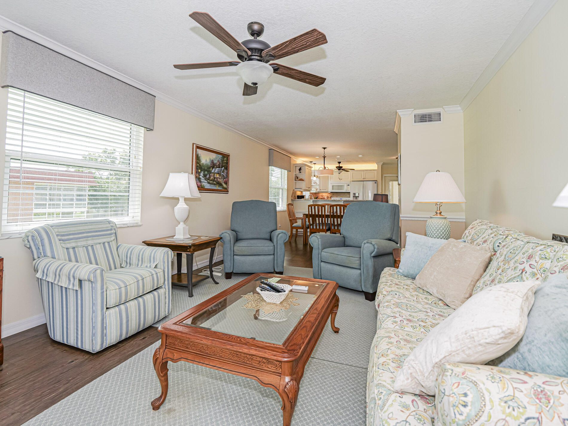 VISTA ROYALE PHASE IV BLDGS 83-111 - Residential