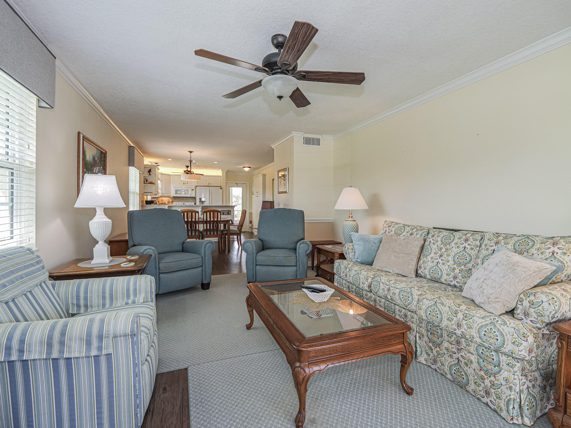 VISTA ROYALE PHASE IV BLDGS 83-111 - Residential