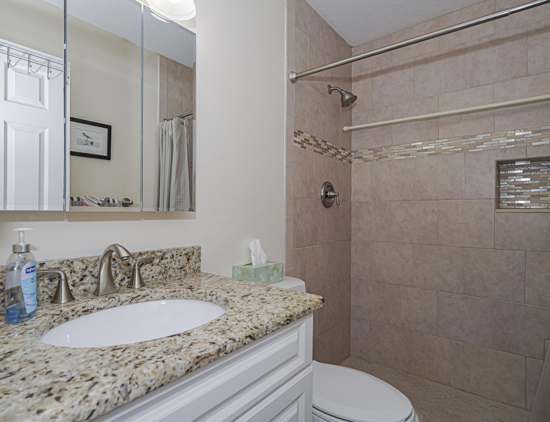 VISTA ROYALE PHASE IV BLDGS 83-111 - Residential