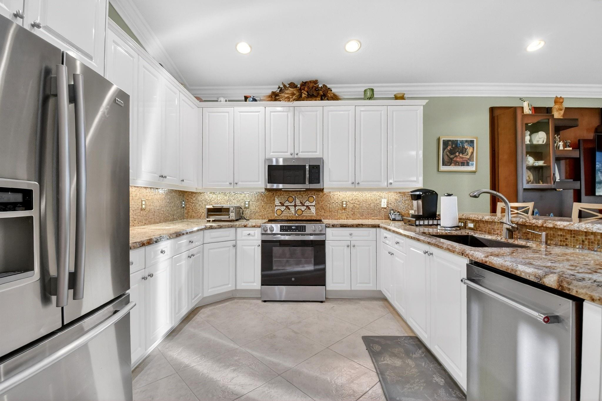 7615 Tarpon Cove Circle
