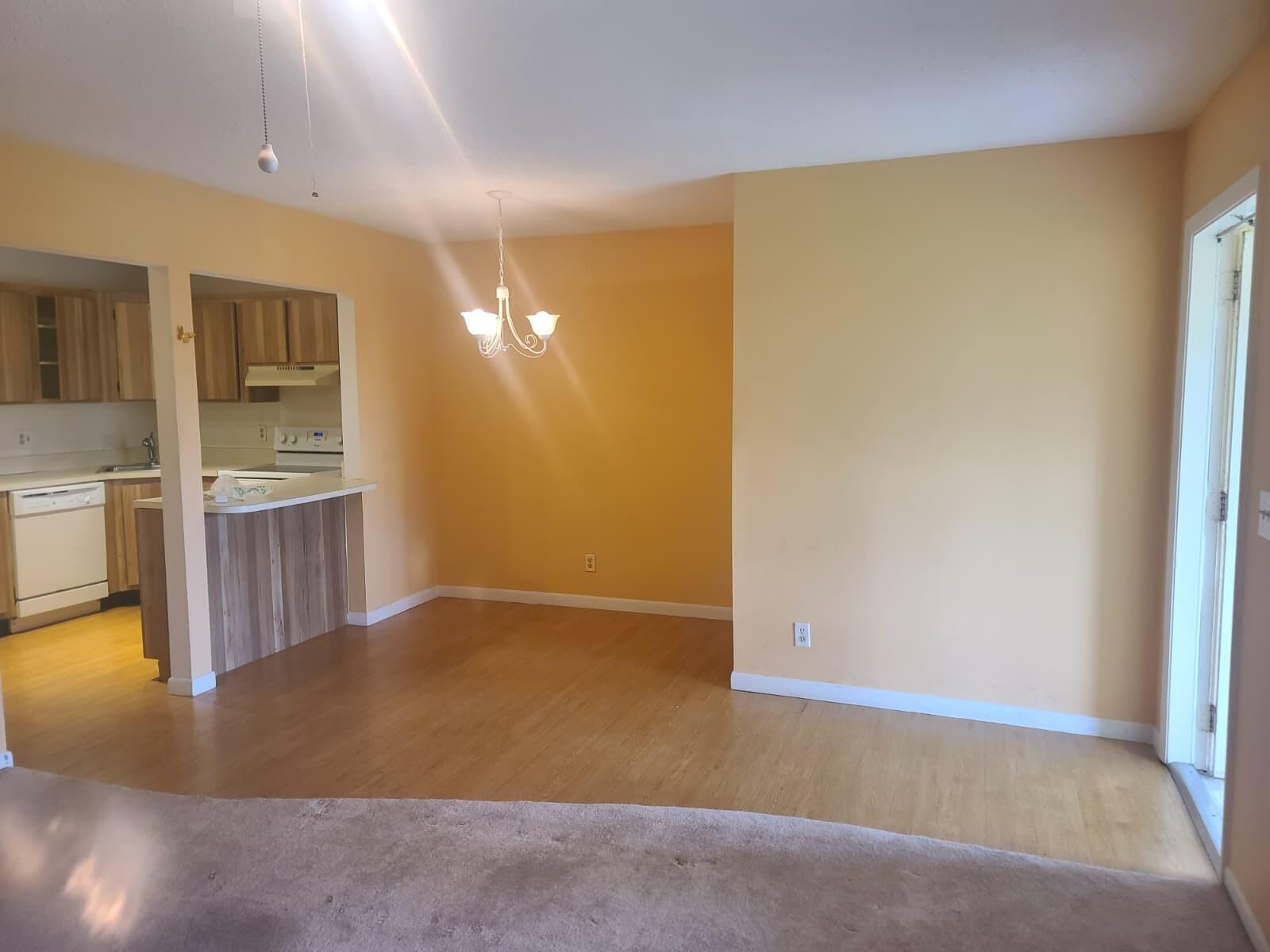 PINE RIDGE SOUTH III COND - Residential Lease