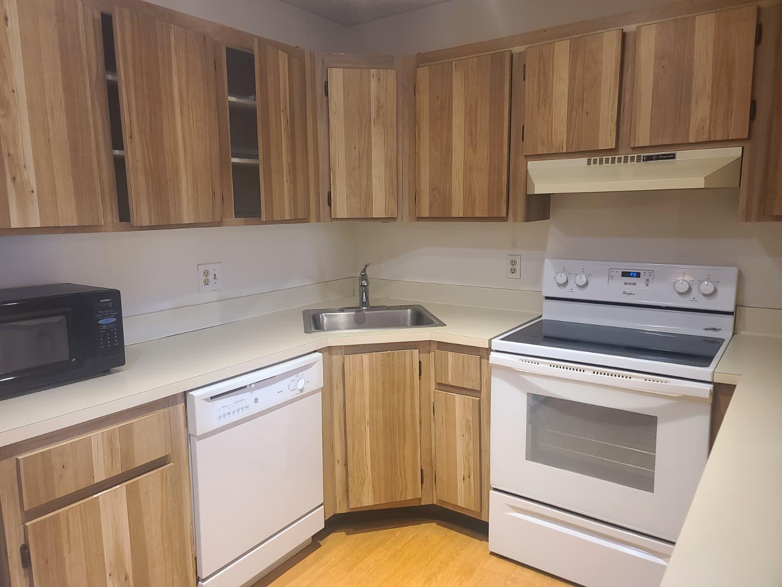 PINE RIDGE SOUTH III COND - Residential Lease