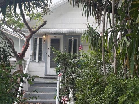 221 S J Street Lake Worth Beach FL 33460