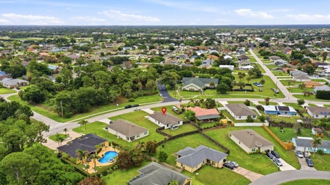 Tiny photo for 1158 SW Del Rio BLVD, Port Saint Lucie, FL 34953 (MLS # B26037038)