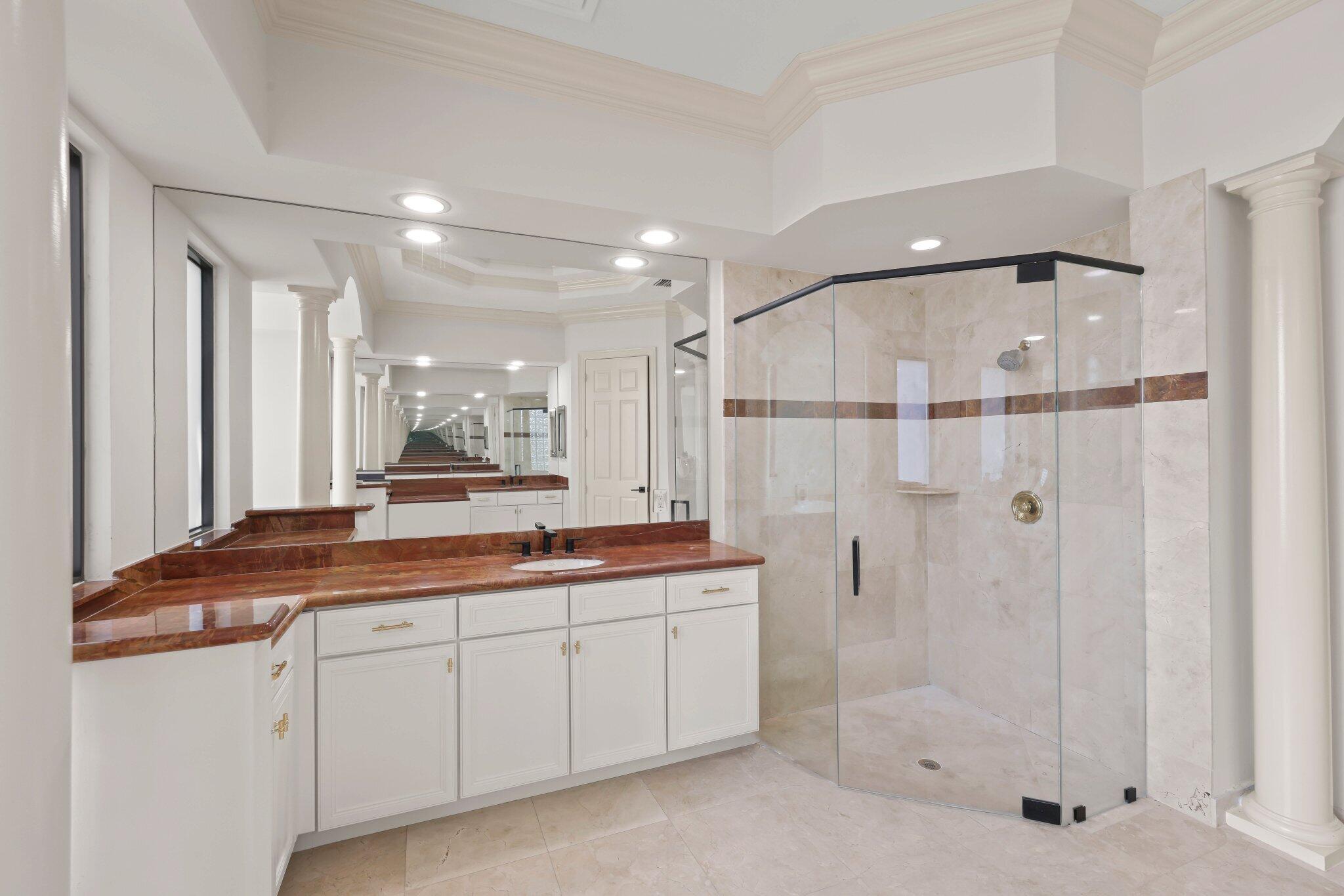 CANYON LAKES - Residential