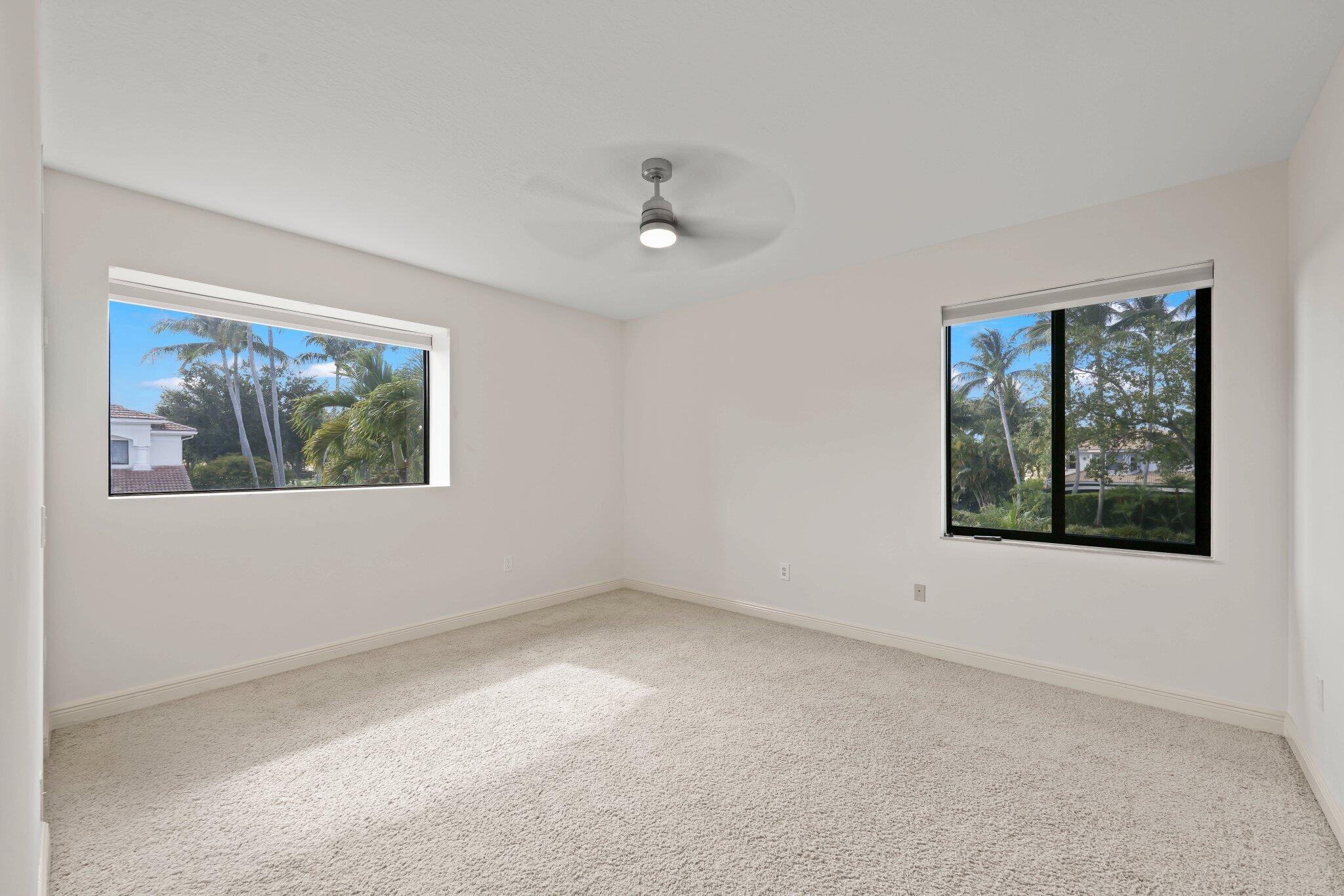 CANYON LAKES - Residential