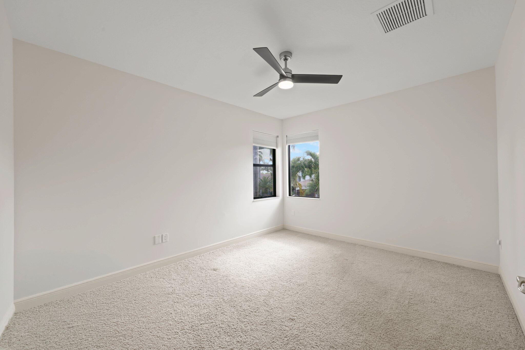 CANYON LAKES - Residential
