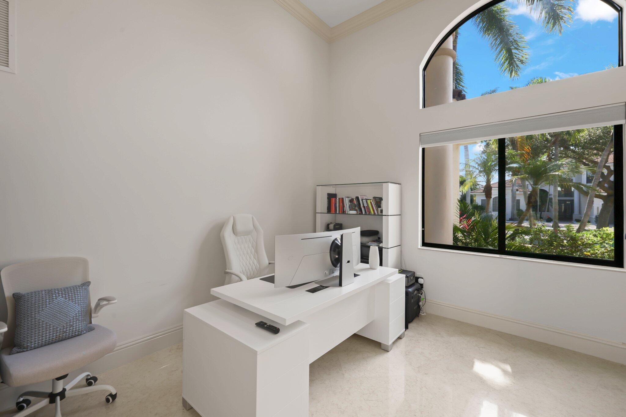 CANYON LAKES - Residential