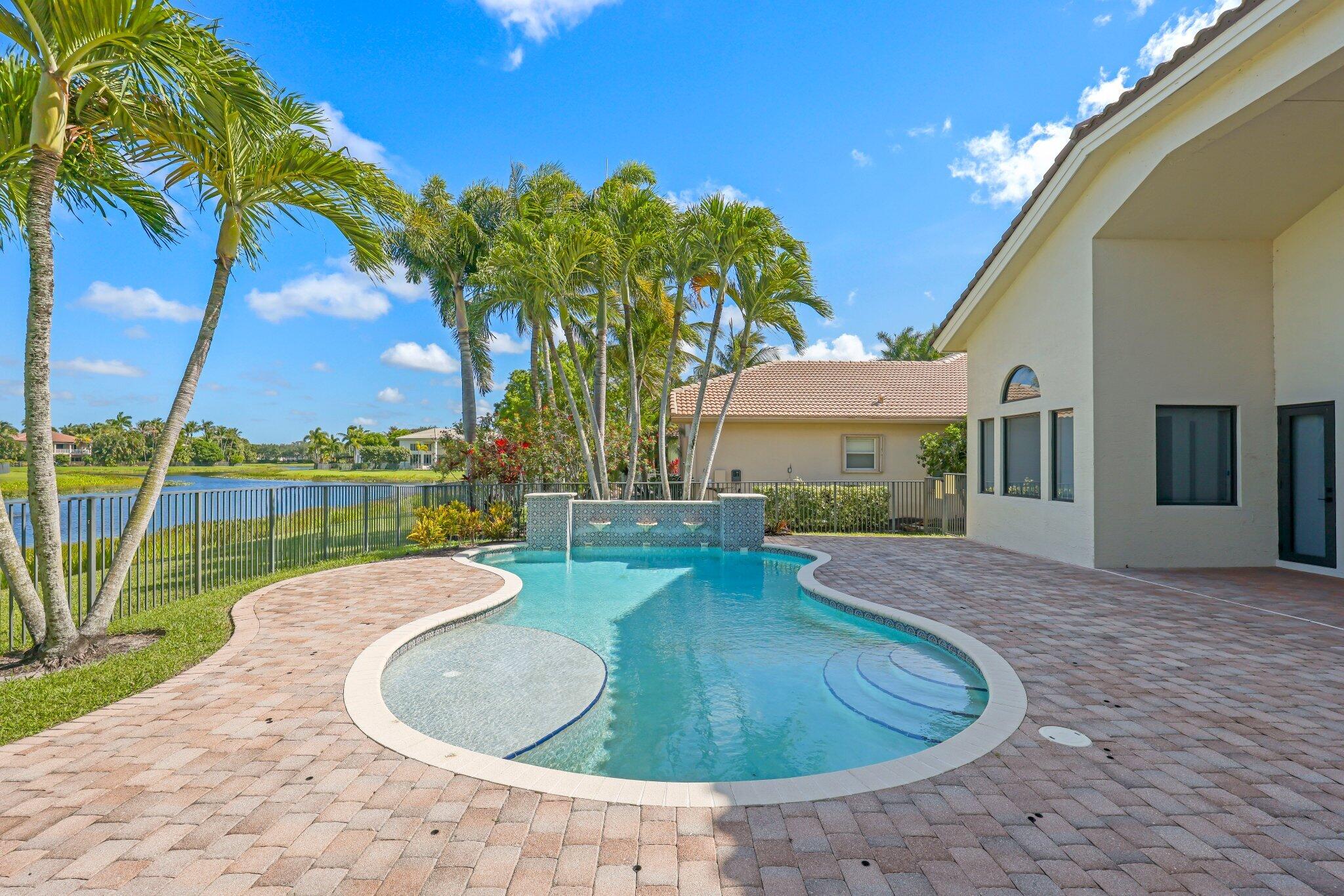 CANYON LAKES - Residential