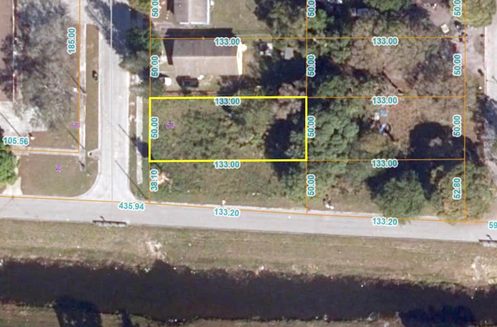 Photo of 414 N 21st Street, Fort Pierce, FL 34950 (MLS # R11108967)