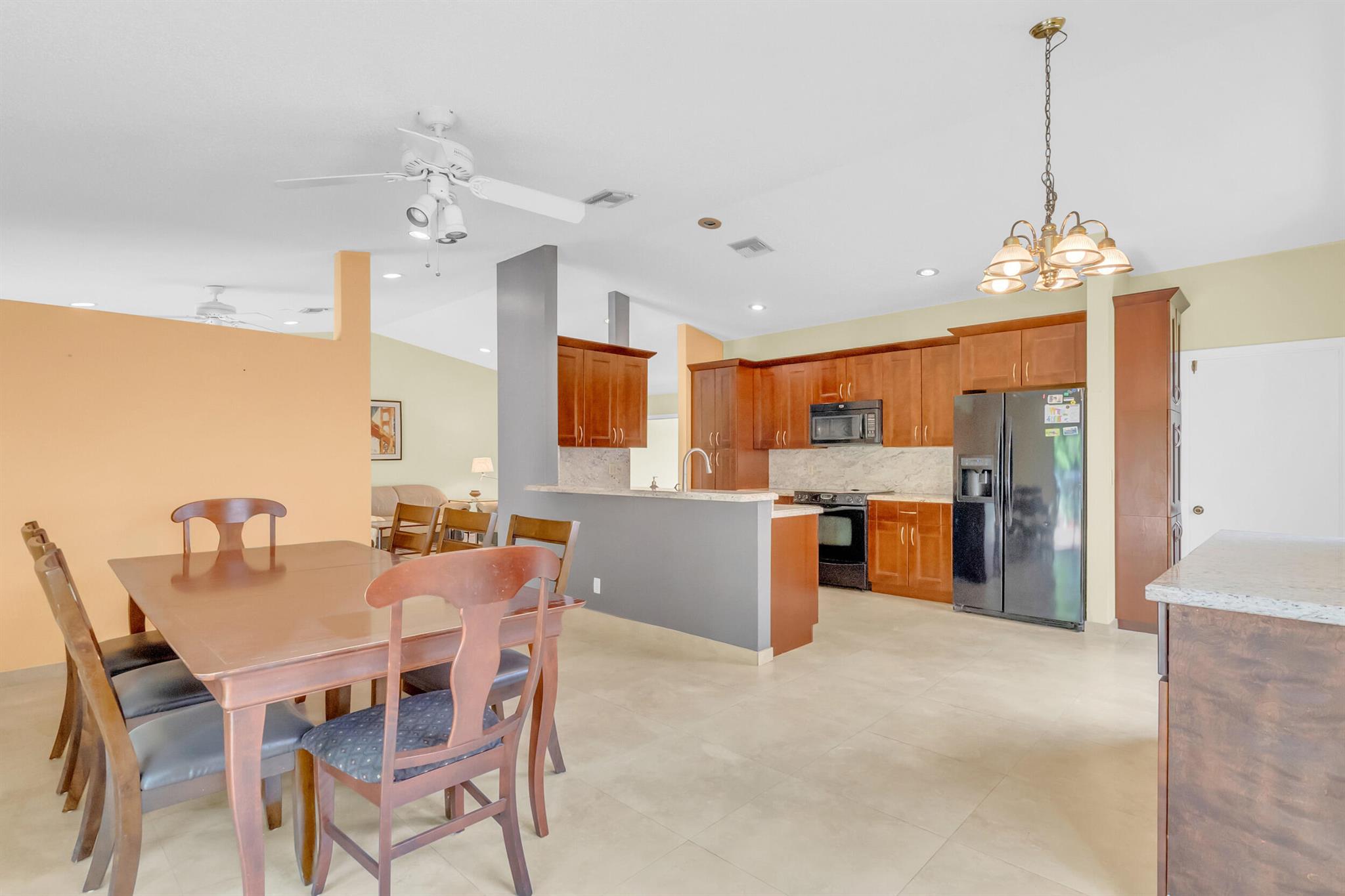 NOB HILL VILLAGE - Residential