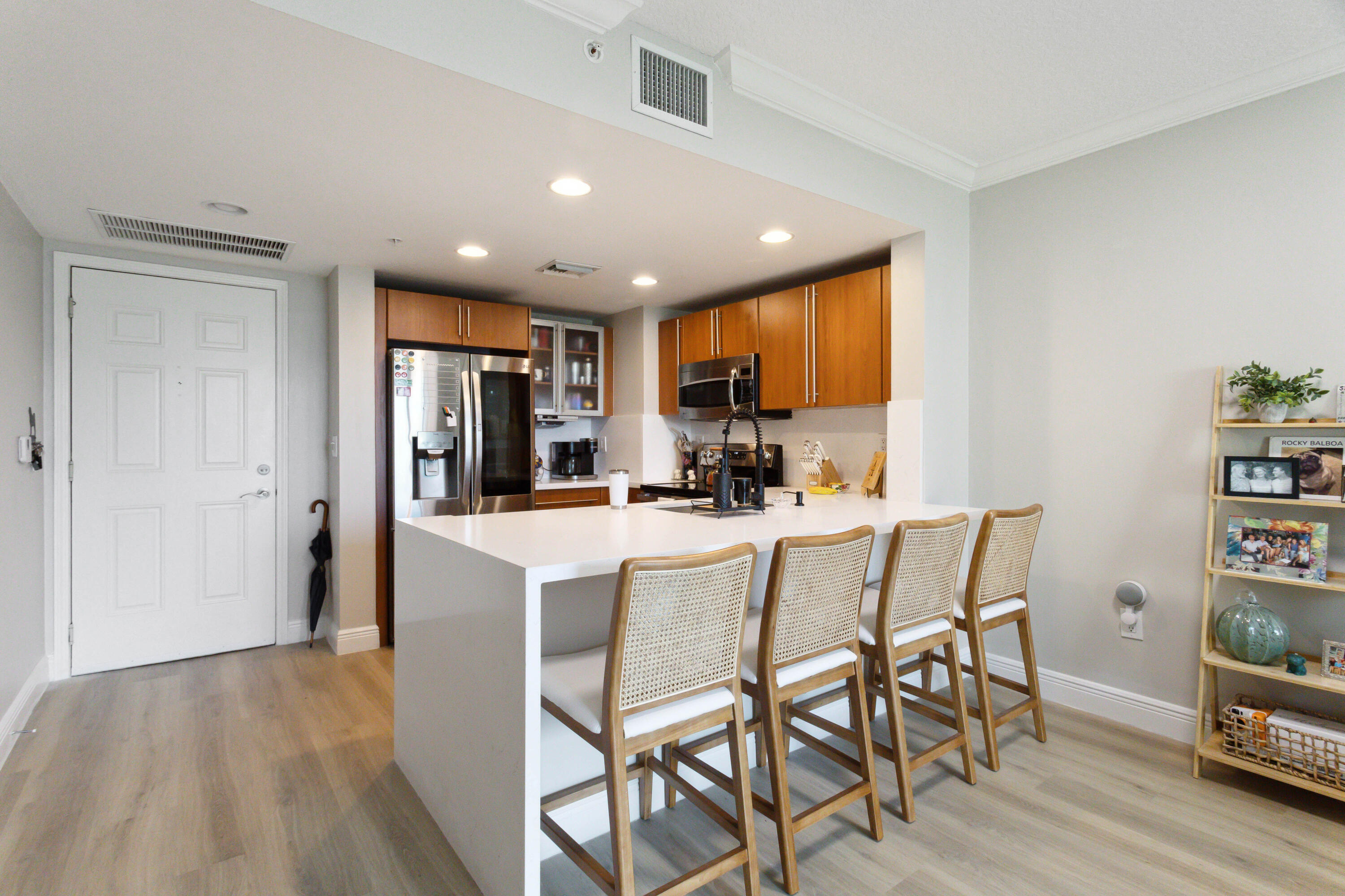 610 CLEMATIS CONDO - Residential Lease