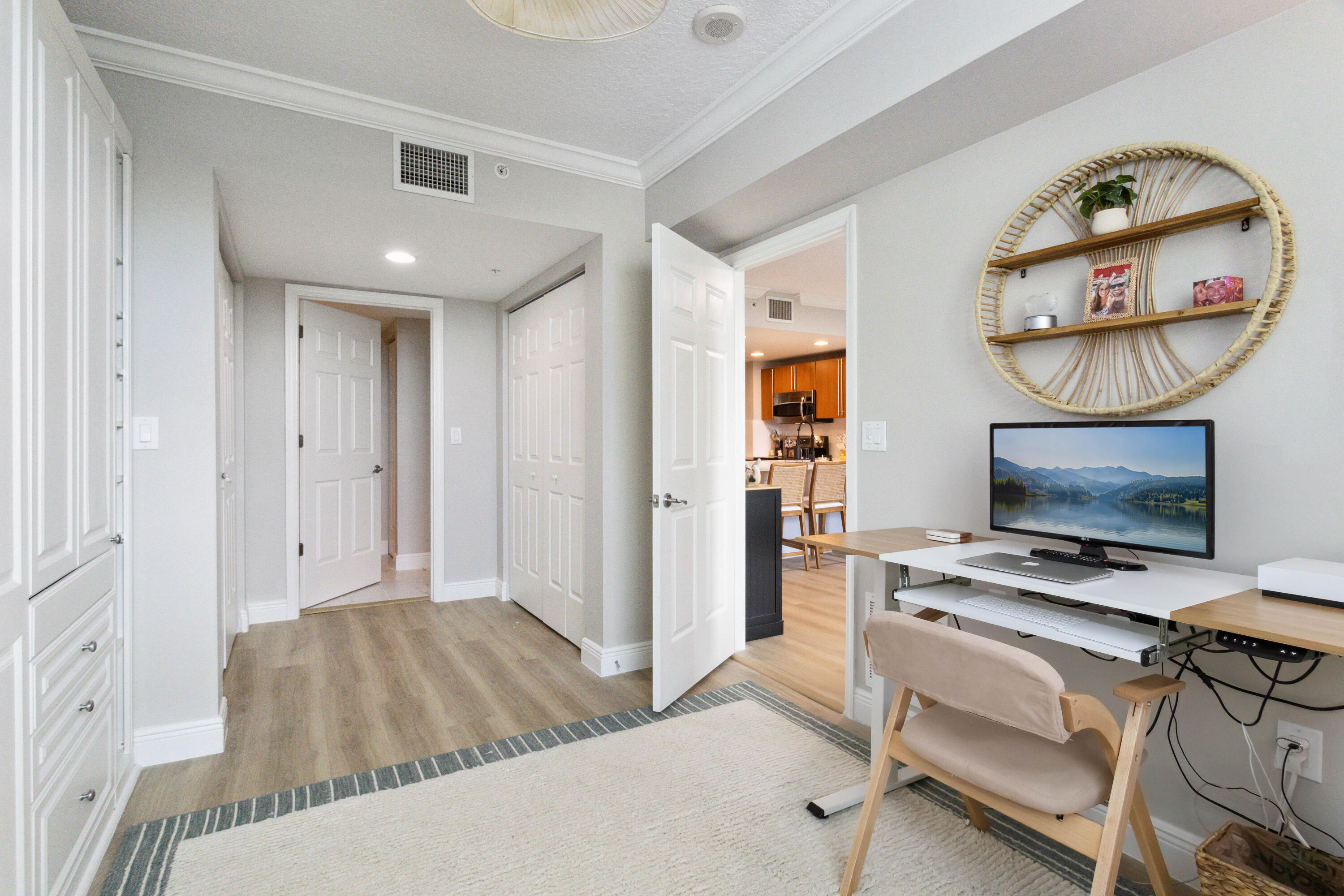 610 CLEMATIS CONDO - Residential Lease