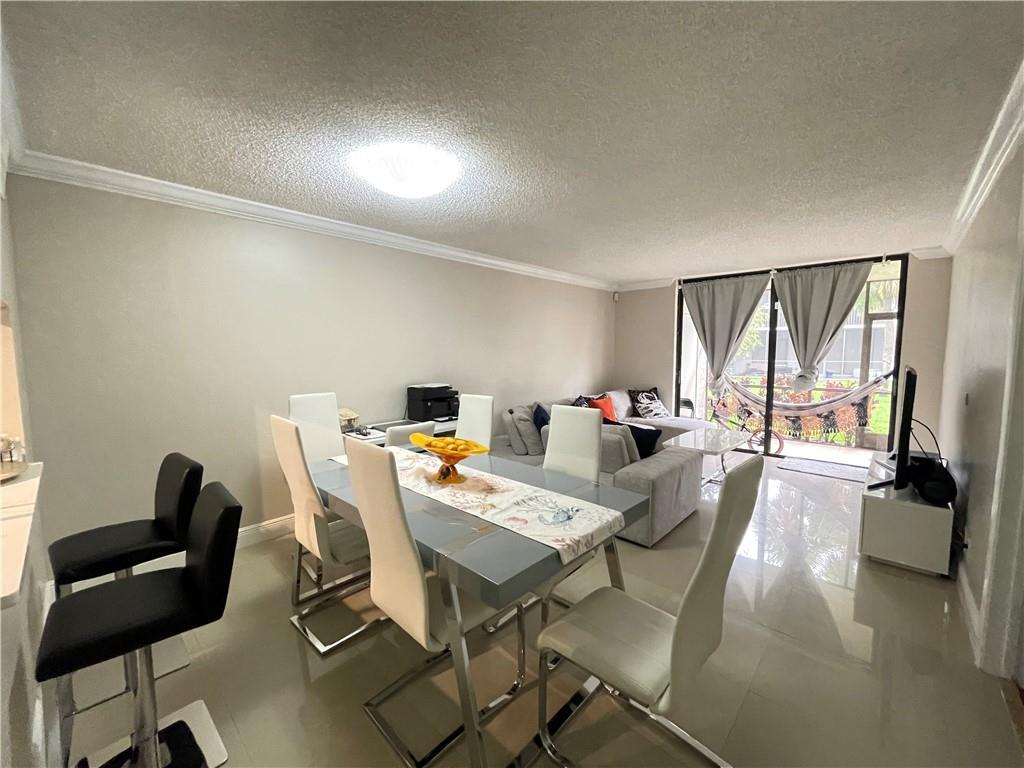 VILLAS AT MEADOW LAKES - Residential