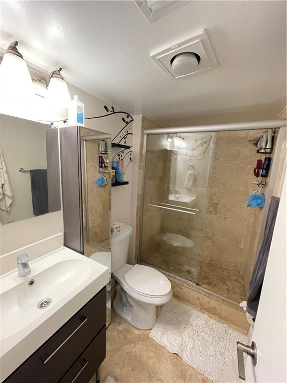 VILLAS AT MEADOW LAKES - Residential