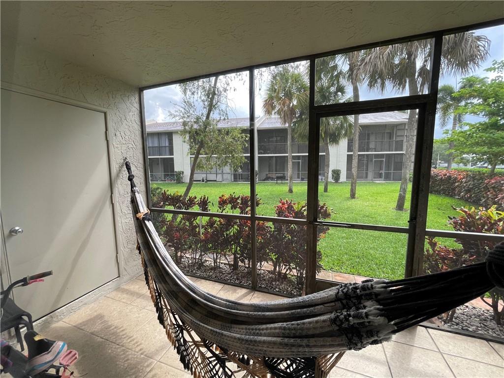 VILLAS AT MEADOW LAKES - Residential
