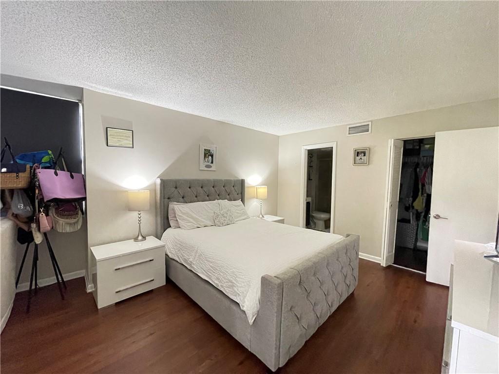 VILLAS AT MEADOW LAKES - Residential