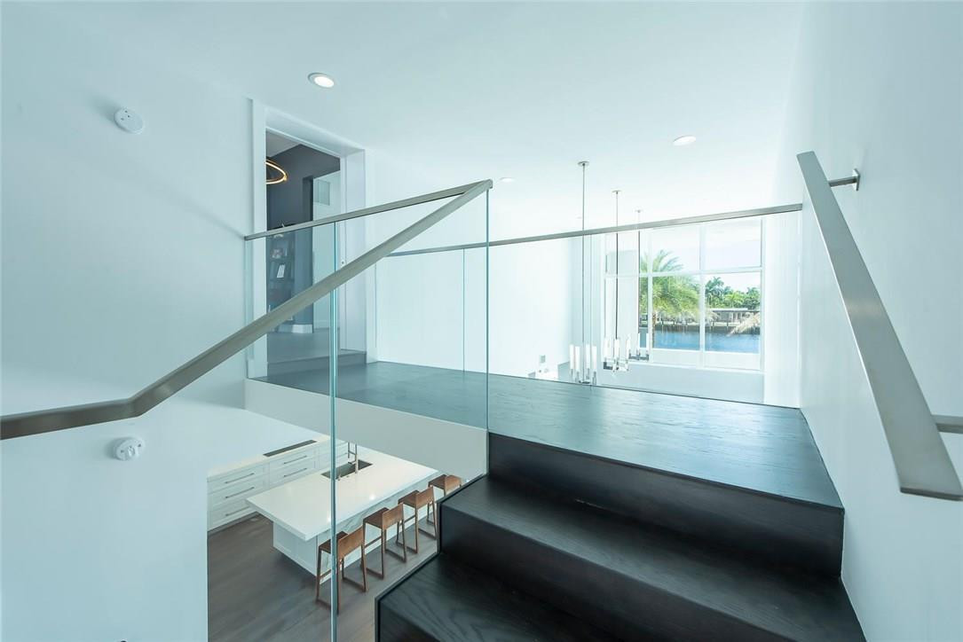 Sunrise Key 45-6 B - Residential