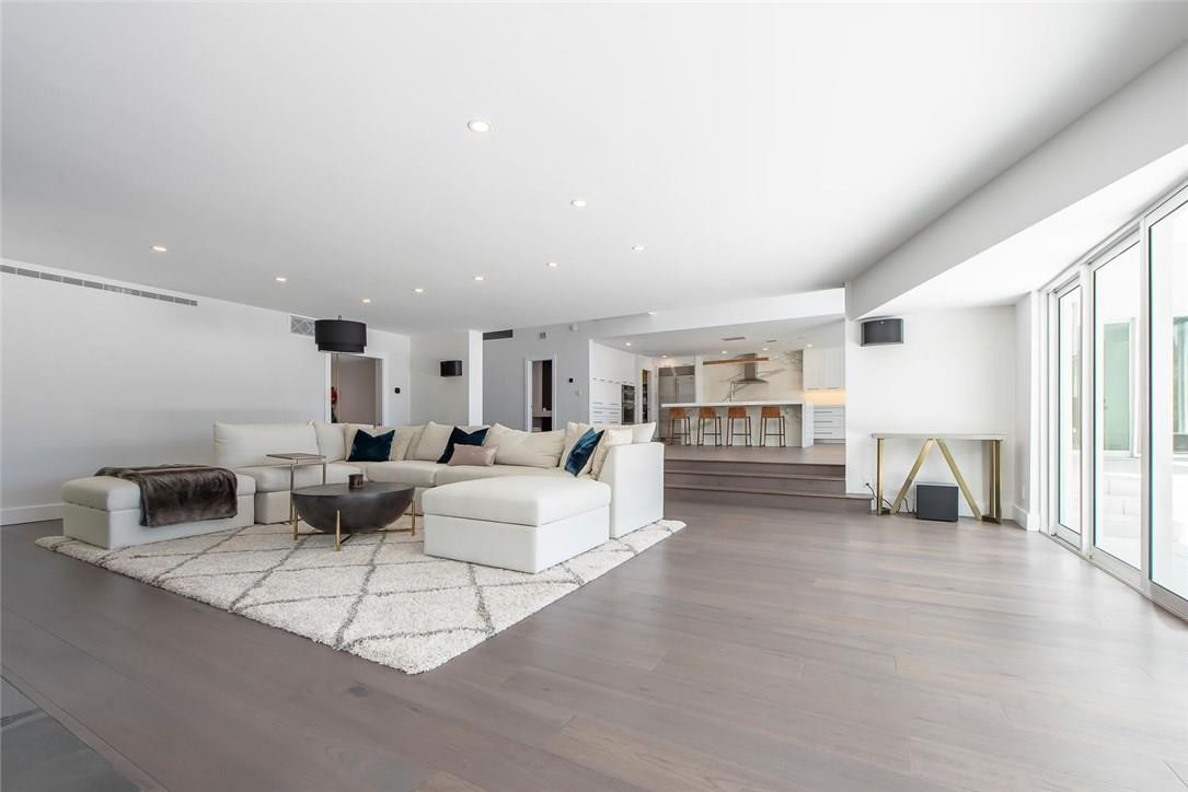 Sunrise Key 45-6 B - Residential