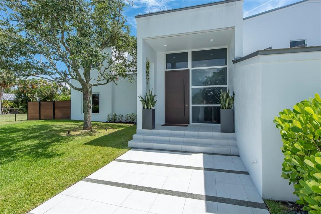 Sunrise Key 45-6 B - Residential